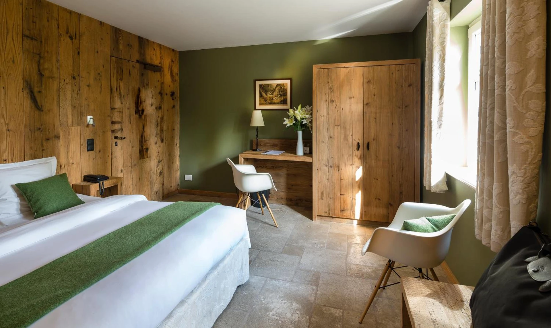 Chambre disponible pour un séminaire d'entreprise à Hotel Restaurant De l'Illwald - Sélestat