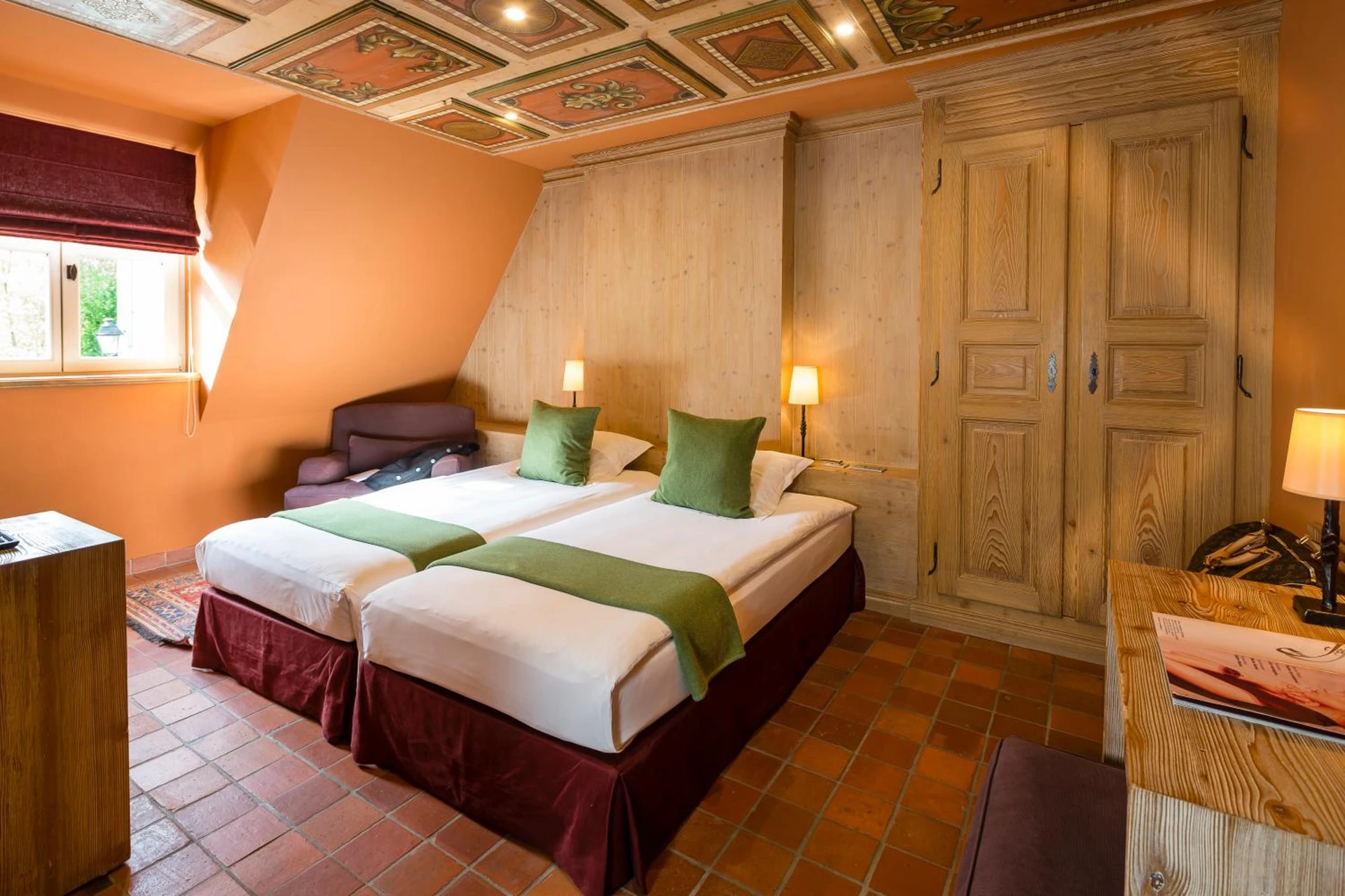Chambre disponible pour un séminaire d'entreprise à Hotel Restaurant De l'Illwald - Sélestat