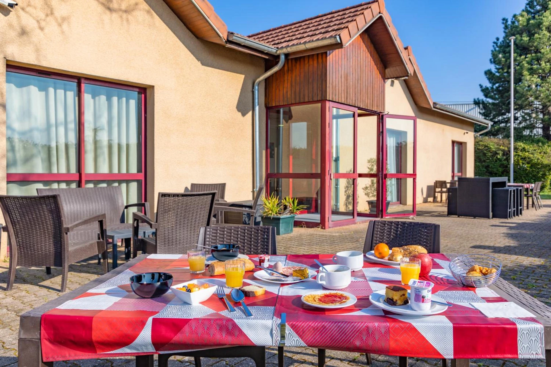Organiser un séminaire d'entreprise : Hôtel de l'Isle - L'Isle d'Abeau à l-isle-d-abeau