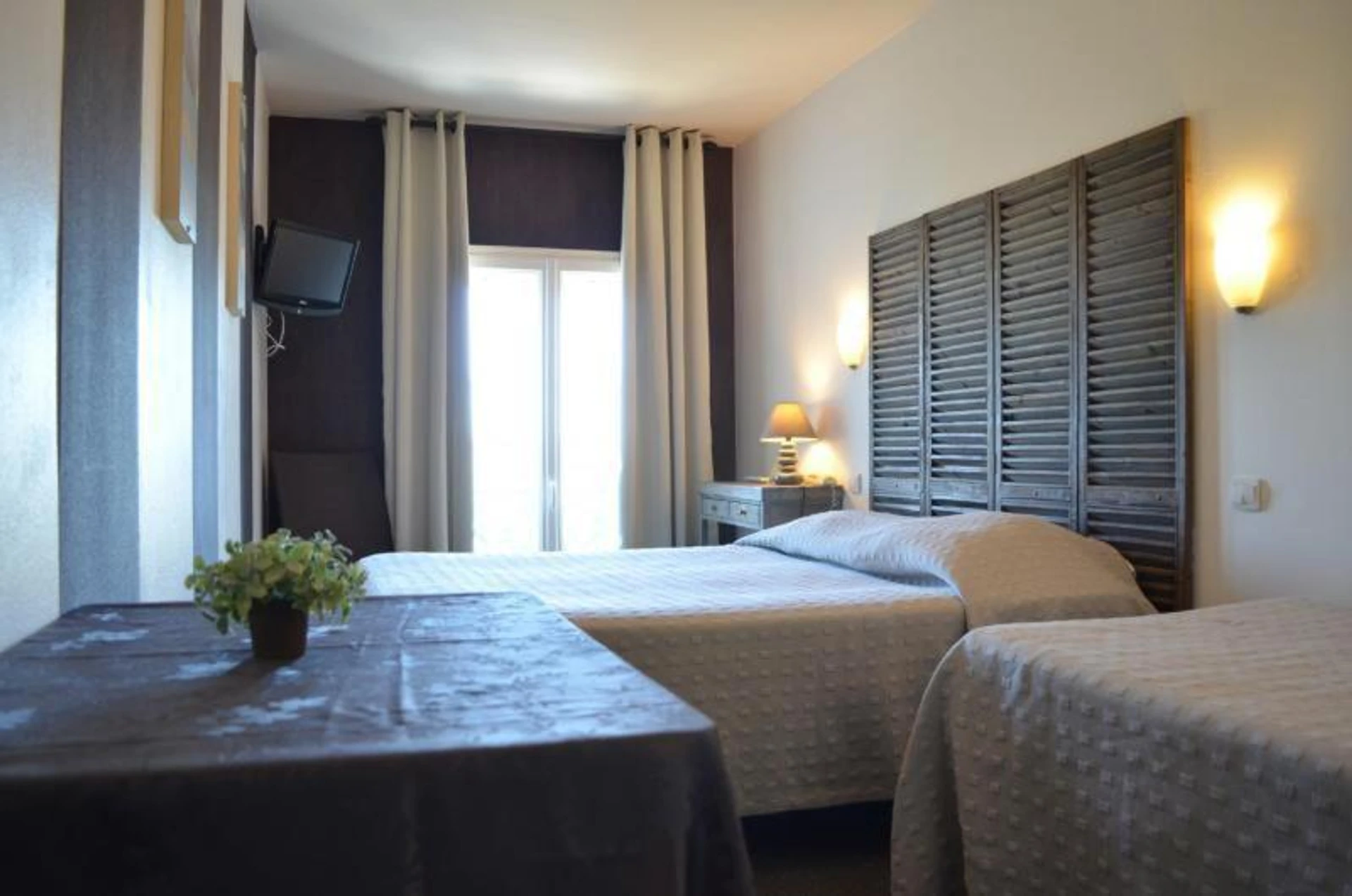 Chambre disponible pour un séminaire d'entreprise à Hôtel de l'Océan - La Rochelle