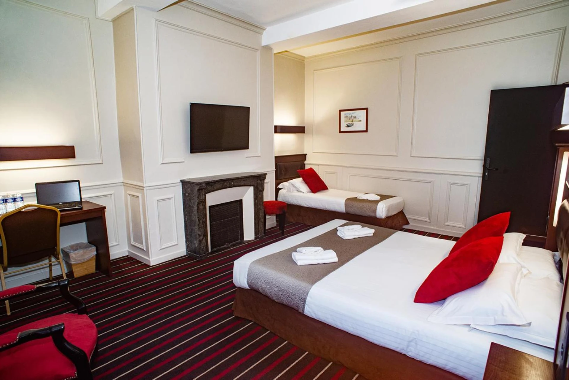 Chambre disponible pour un séminaire d'entreprise à Hotel De L'univers - Saint-Malo