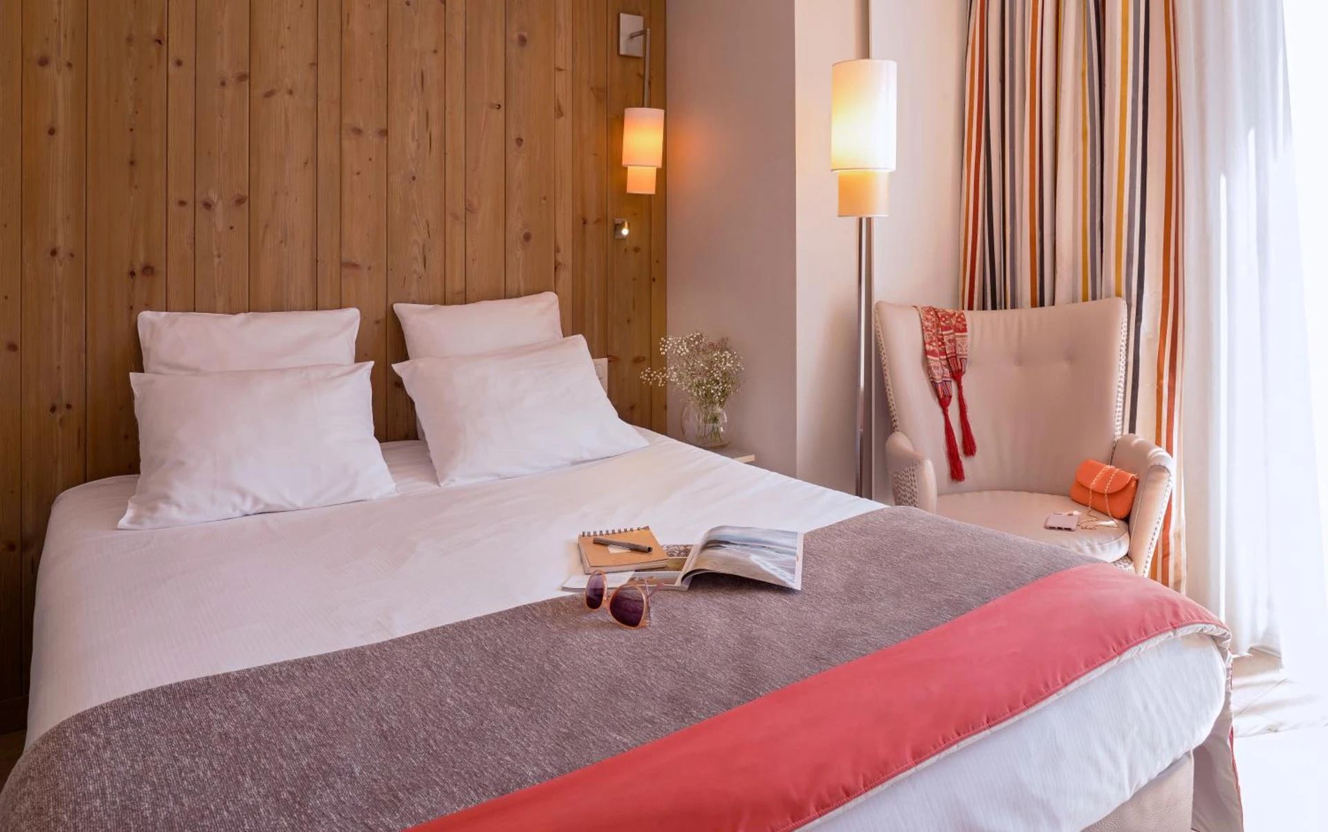 Magnifique chambre pour un séminaire d'entreprise à Hôtel de la Baie - Thalassothérapie PREVITHAL - Donville-les-Bains