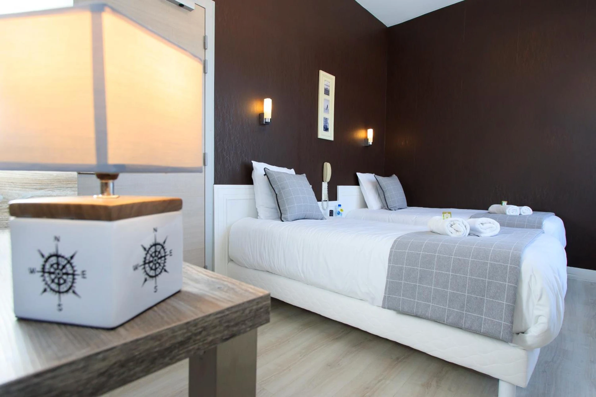 Chambre disponible pour un séminaire d'entreprise à Logis Hotel & Restaurant de la Basilique - Albert