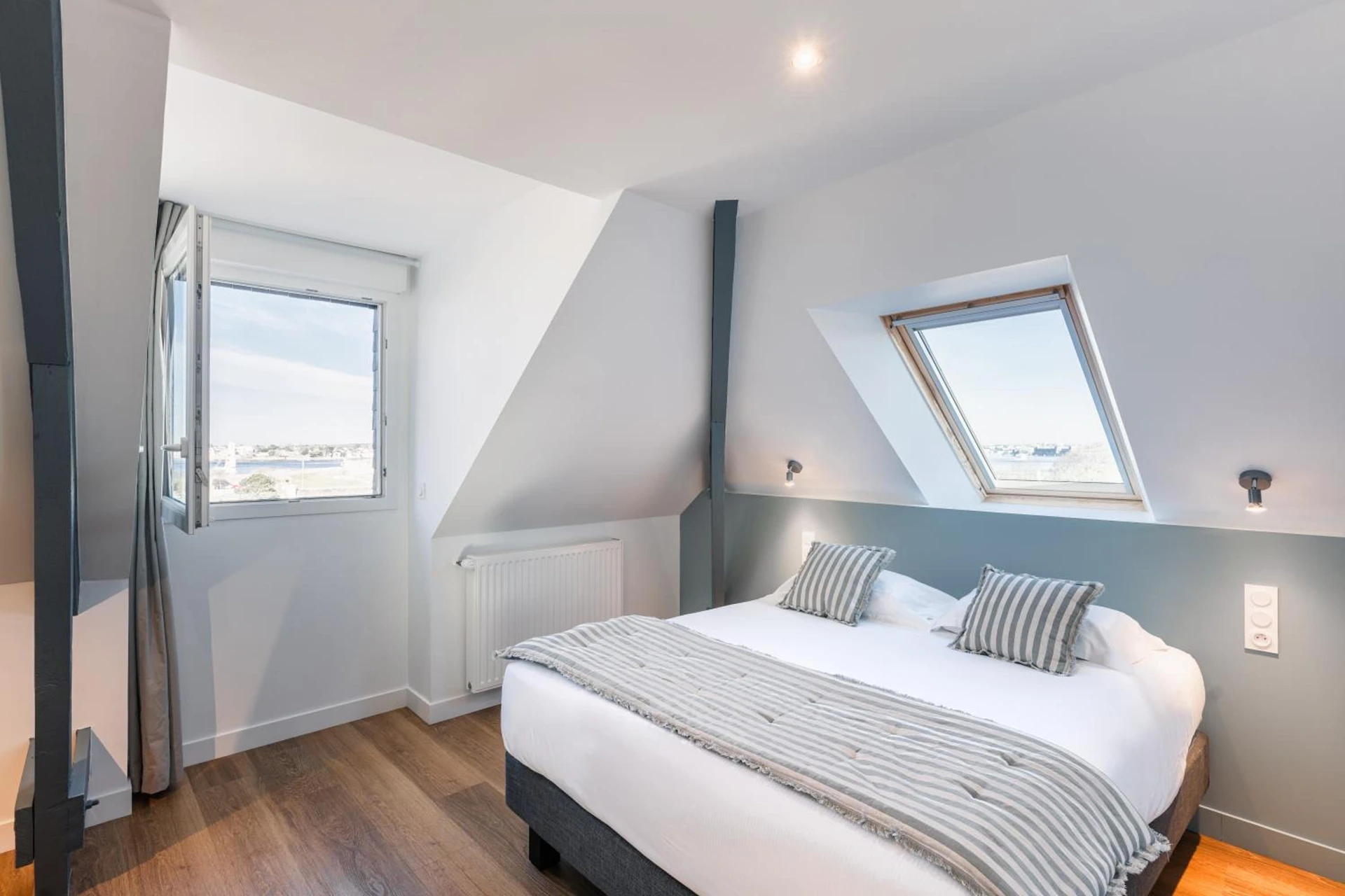 Chambre disponible pour un séminaire d'entreprise à Hôtel Spa De La Citadelle Lorient - Port-Louis