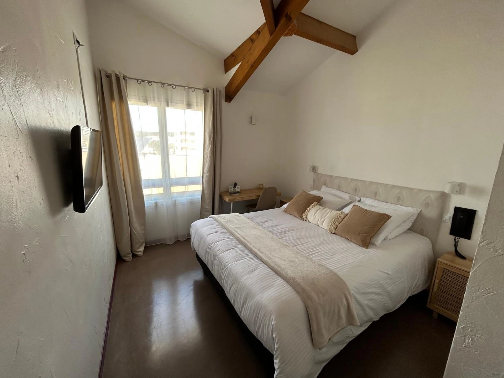 Chambre disponible pour un séminaire d'entreprise à Logis Hotel De La Clape - Narbonne-Plage