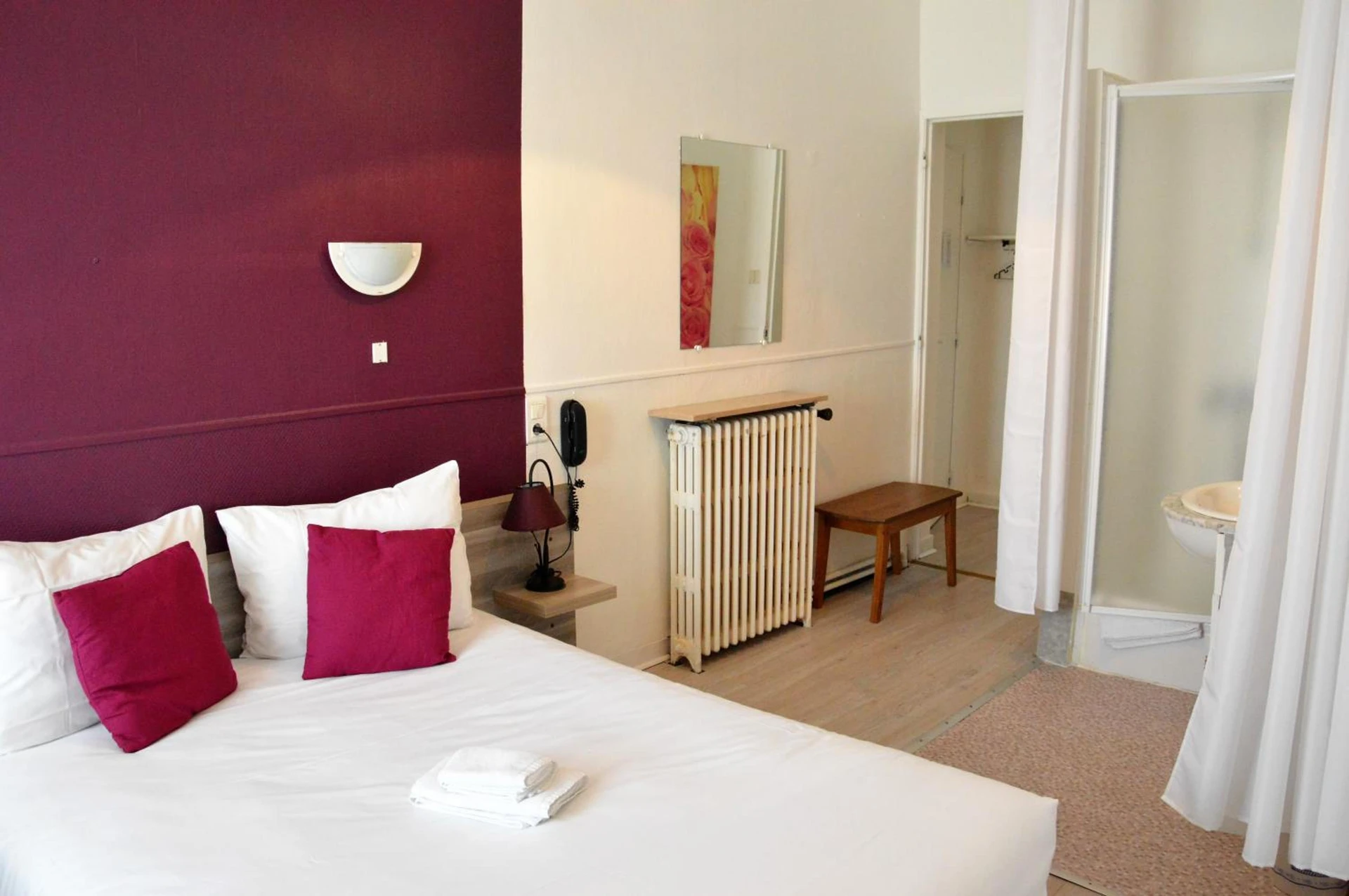 Chambre disponible pour un séminaire d'entreprise à Hôtel de la Colombière - Chalon-sur-Saône