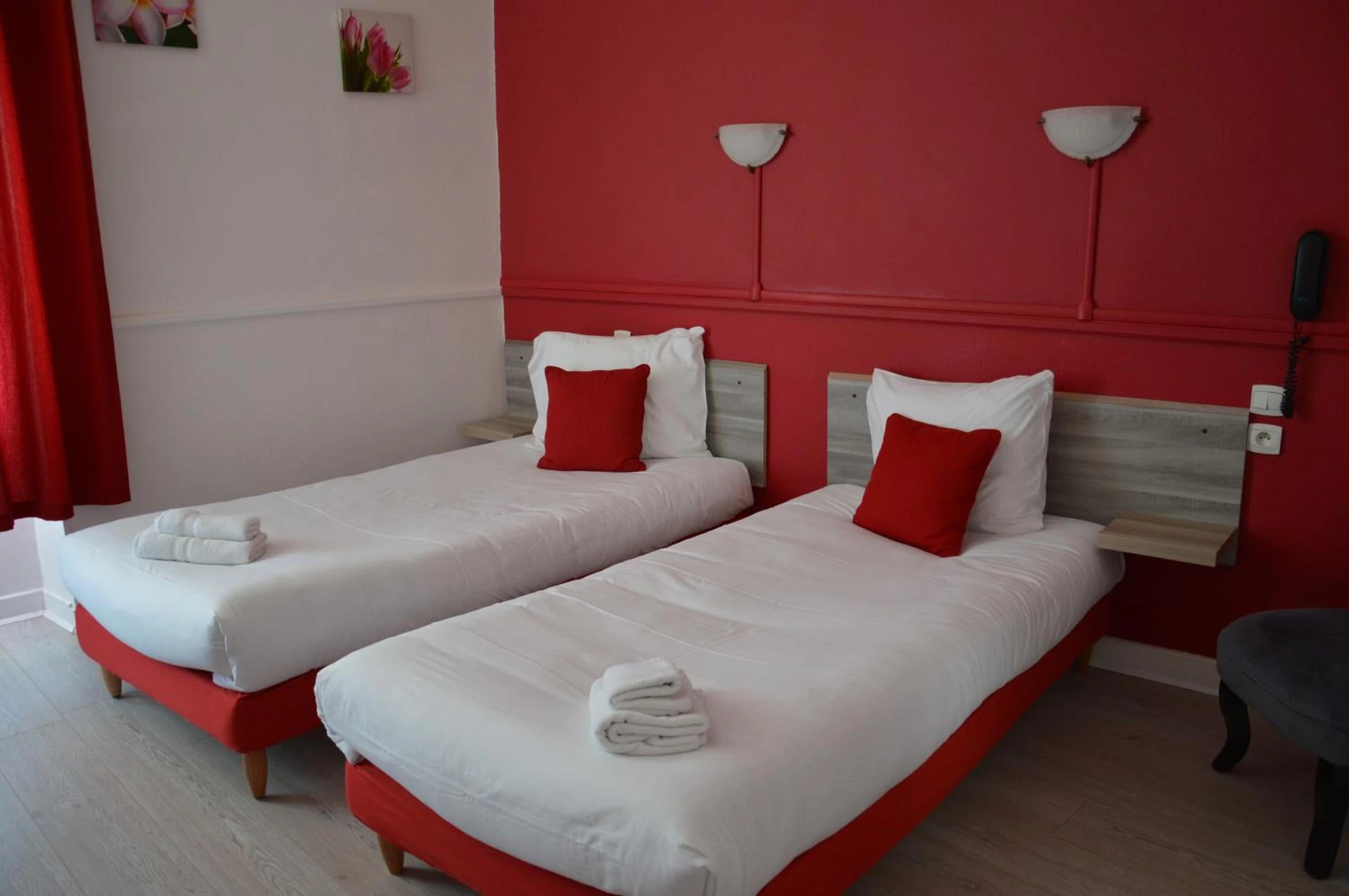 Magnifique chambre pour un séminaire d'entreprise à Hôtel de la Colombière - Chalon-sur-Saône