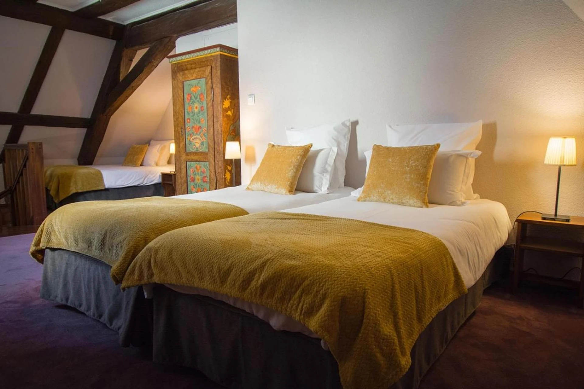 Magnifique chambre pour un séminaire d'entreprise à Hôtel De La Couronne - Riquewihr