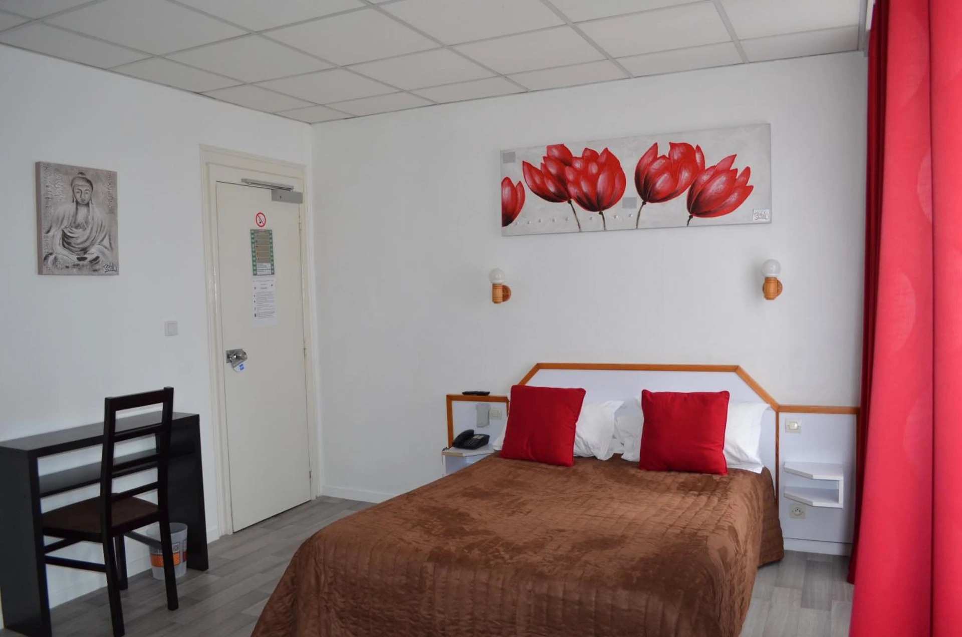 Chambre disponible pour un séminaire d'entreprise à Hôtel de La Croix de Malte - Cherbourg-en-Cotentin