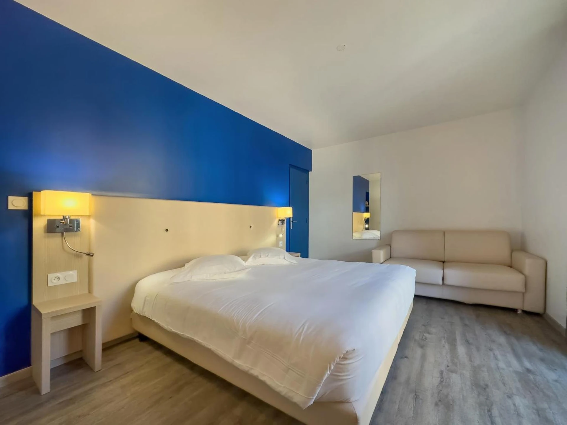 Salle de séminaire à Hotel De La Gare - Organiser un événement professionnel à Quimper