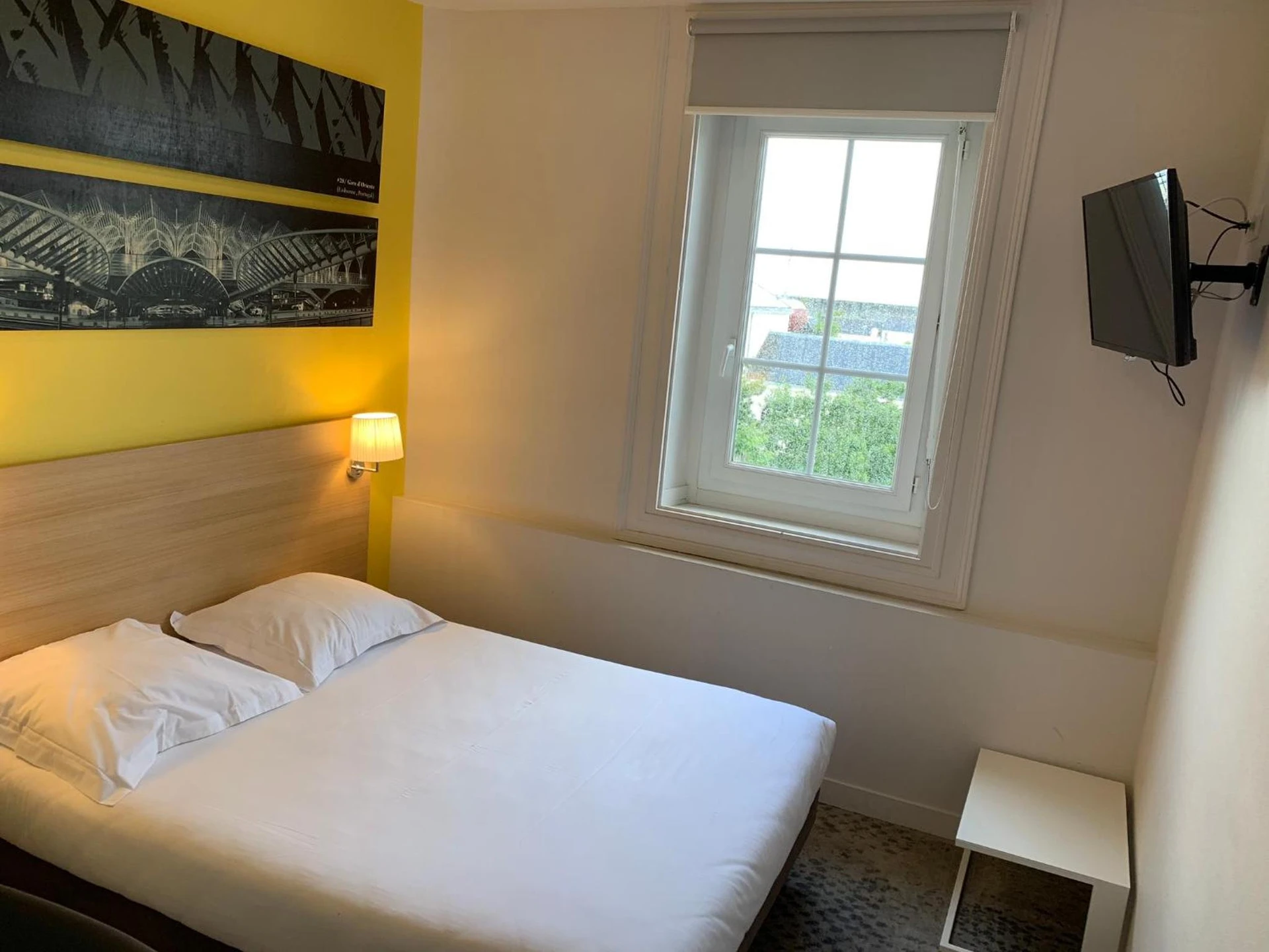 Chambre disponible pour un séminaire d'entreprise à Hôtel de la Gare - Restaurant Bistro Quai - La Roche-sur-Yon