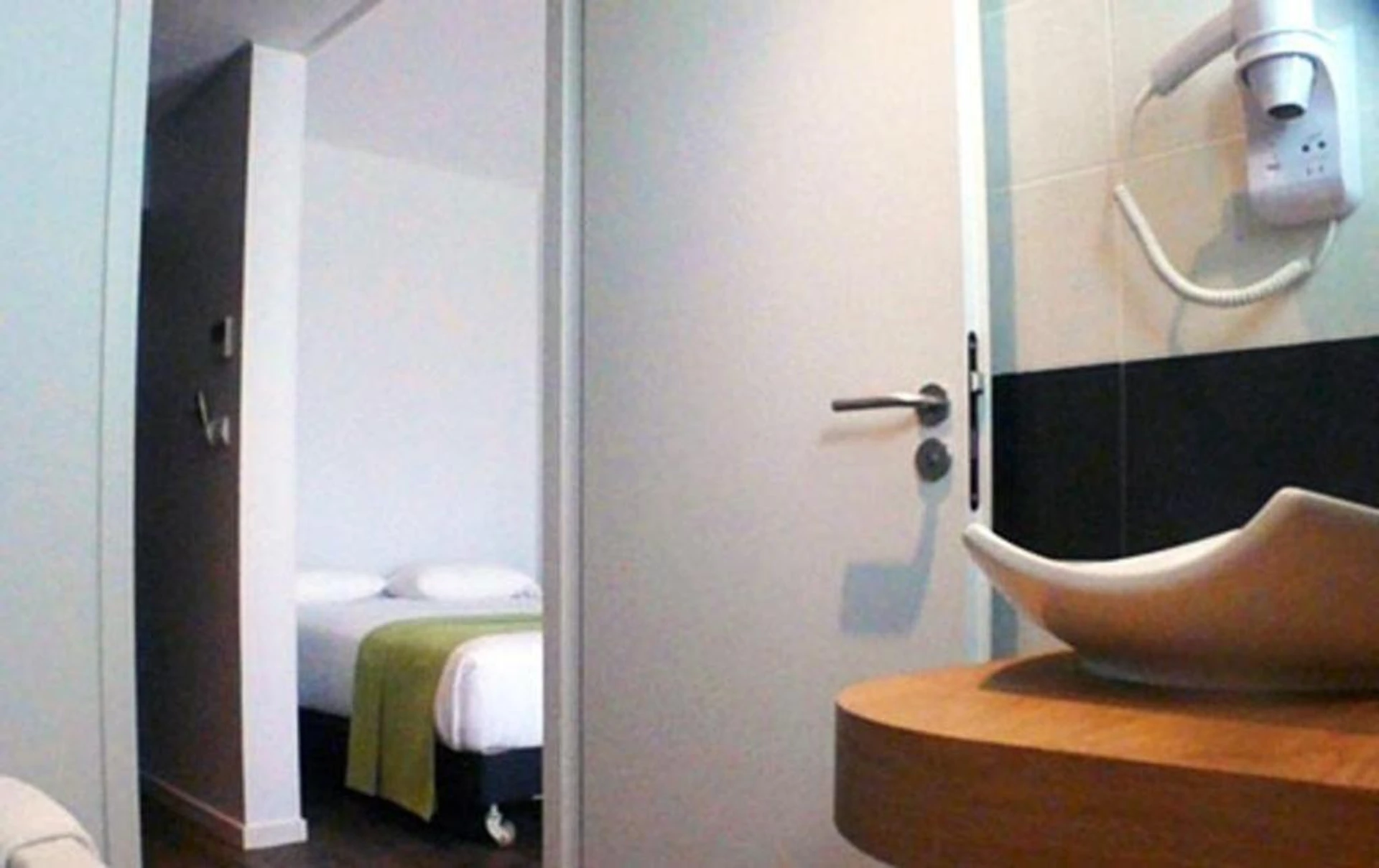 Magnifique chambre pour un séminaire d'entreprise à Hôtel de la Louée - Haute-Goulaine