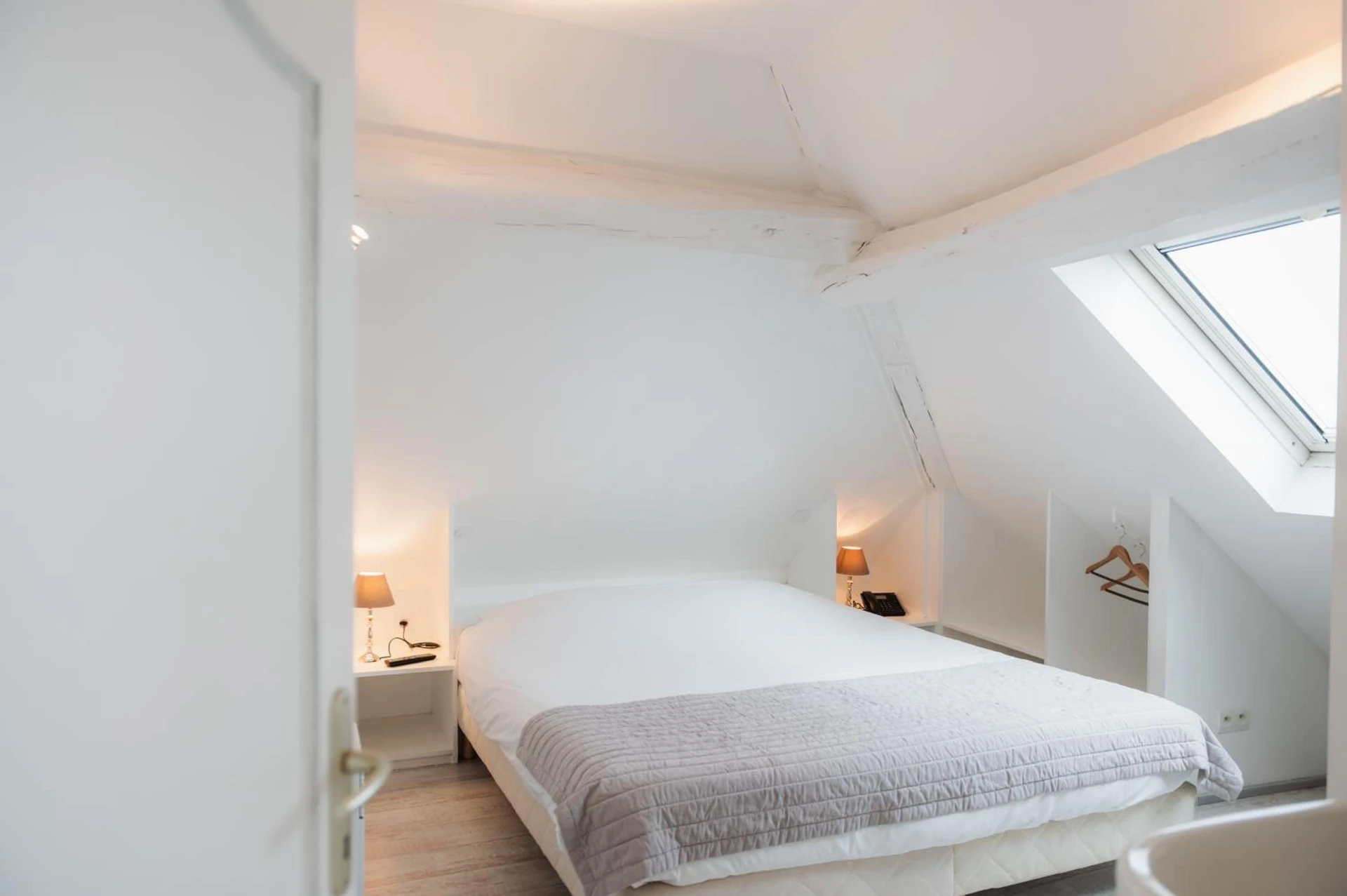 Chambre disponible pour un séminaire d'entreprise à Logis - Hotel De La Mairie - Embrun