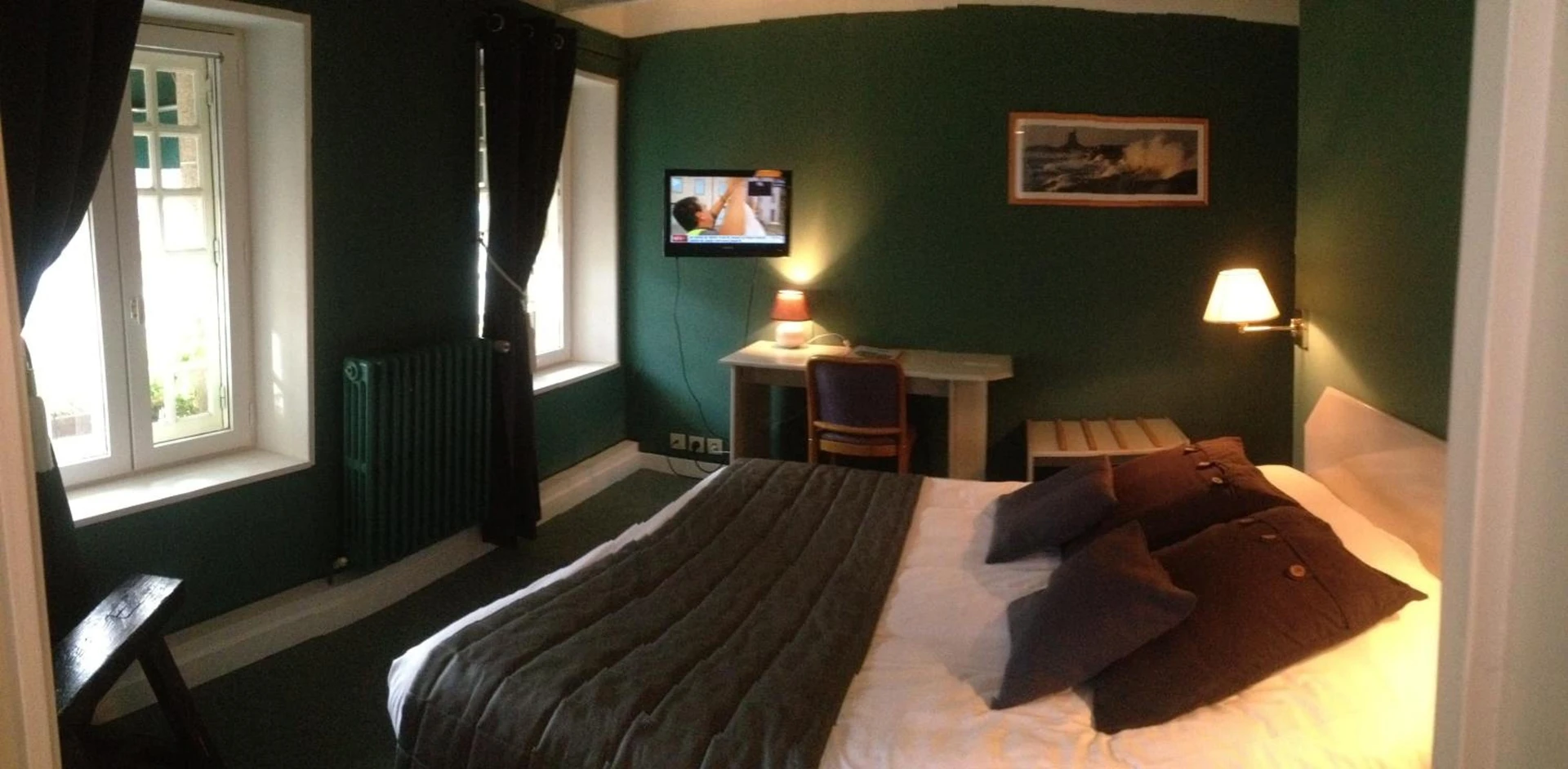Chambre disponible pour un séminaire d'entreprise à Hotel Restaurant de la Marne - Paimpol