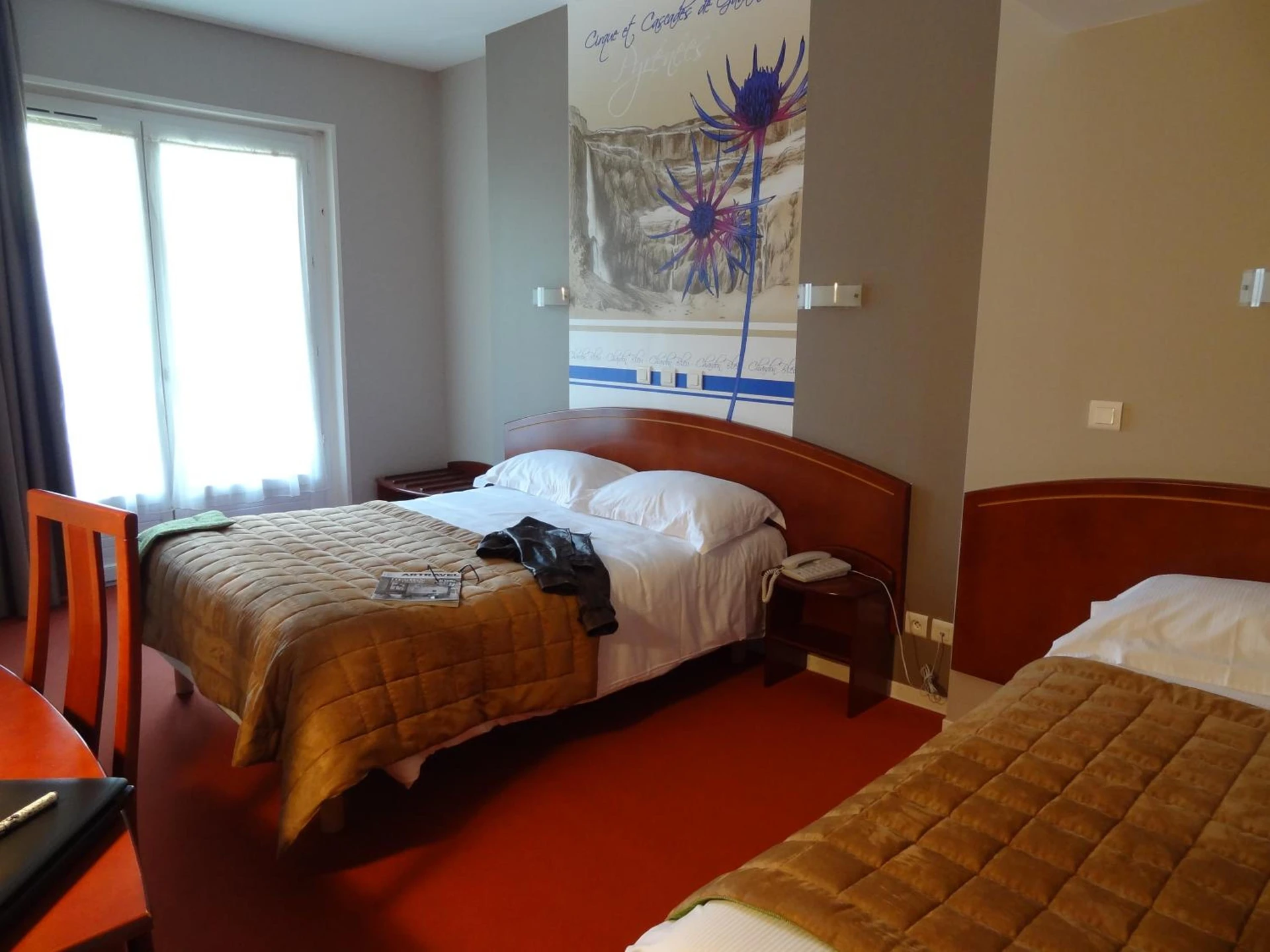 Magnifique chambre pour un séminaire d'entreprise à Cit'Hotel de la Marne - Tarbes
