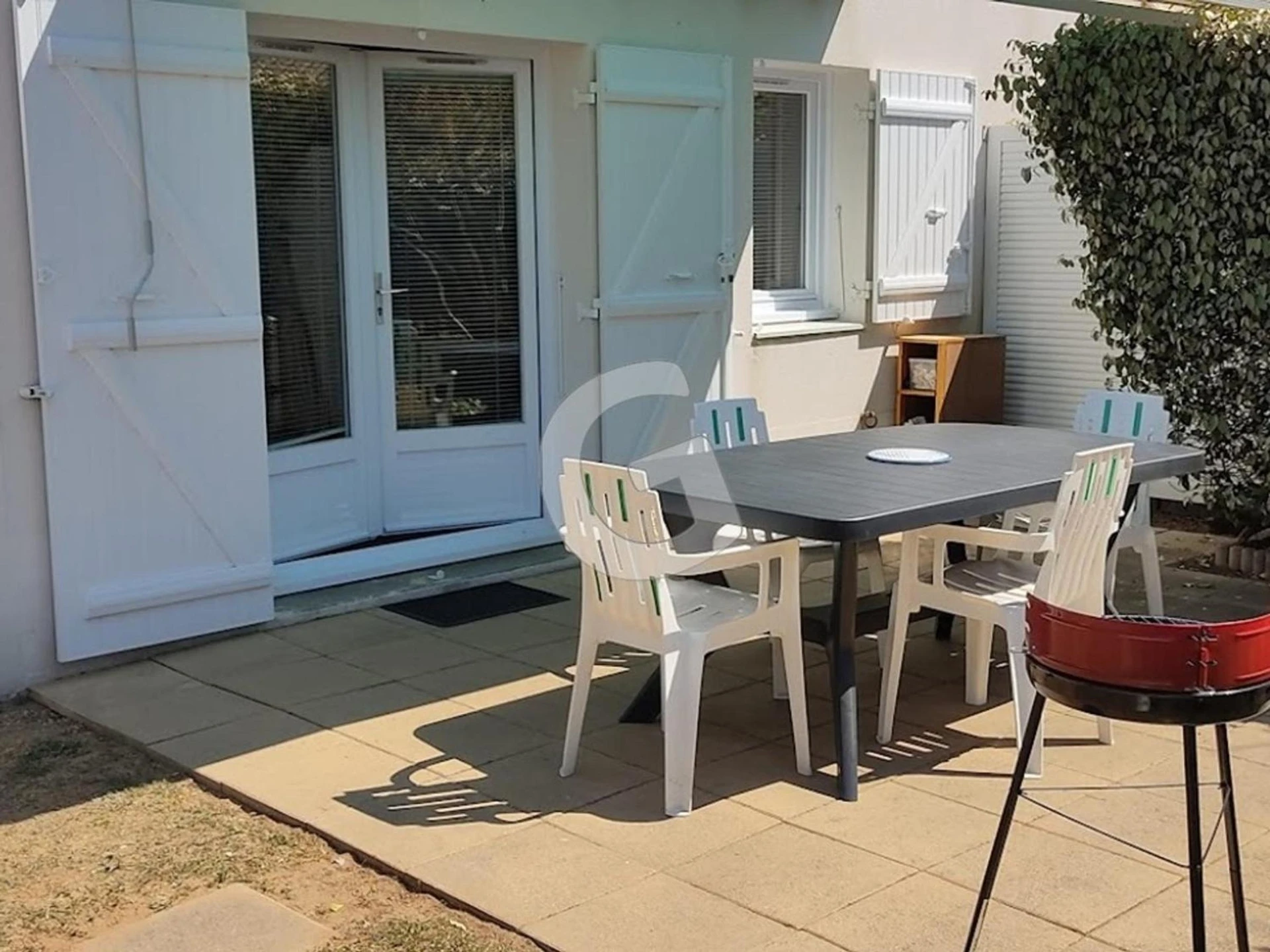 Organiser un séminaire d'entreprise : Charmante maison avec piscine & accès plage, 500m de la mer, La Tranche-sur-Mer, 4 pers. - FR-1-357-274 à la-tranche-sur-mer