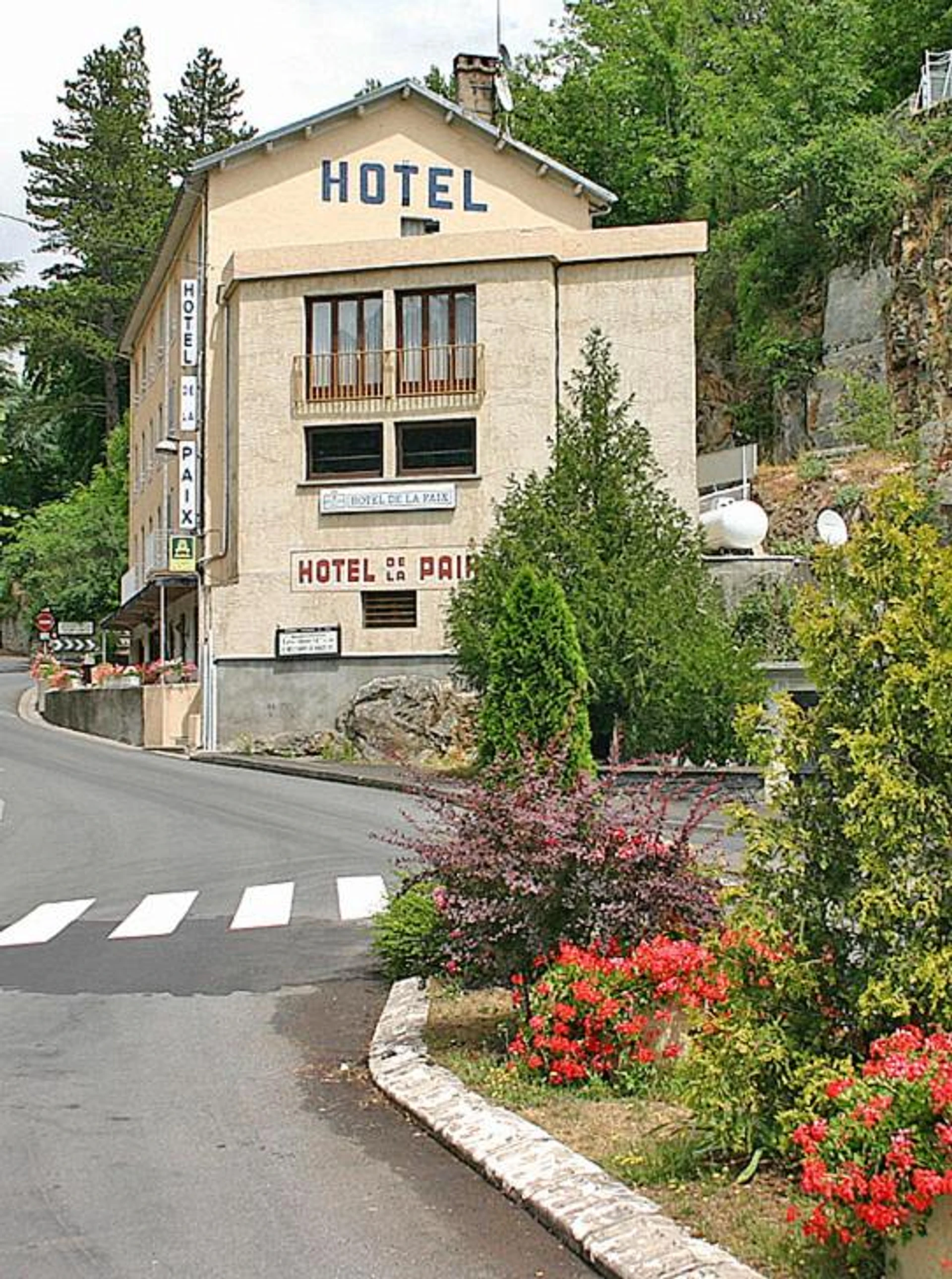 Organiser un séminaire d'entreprise : Logis Hôtel de la Paix à saint-nectaire