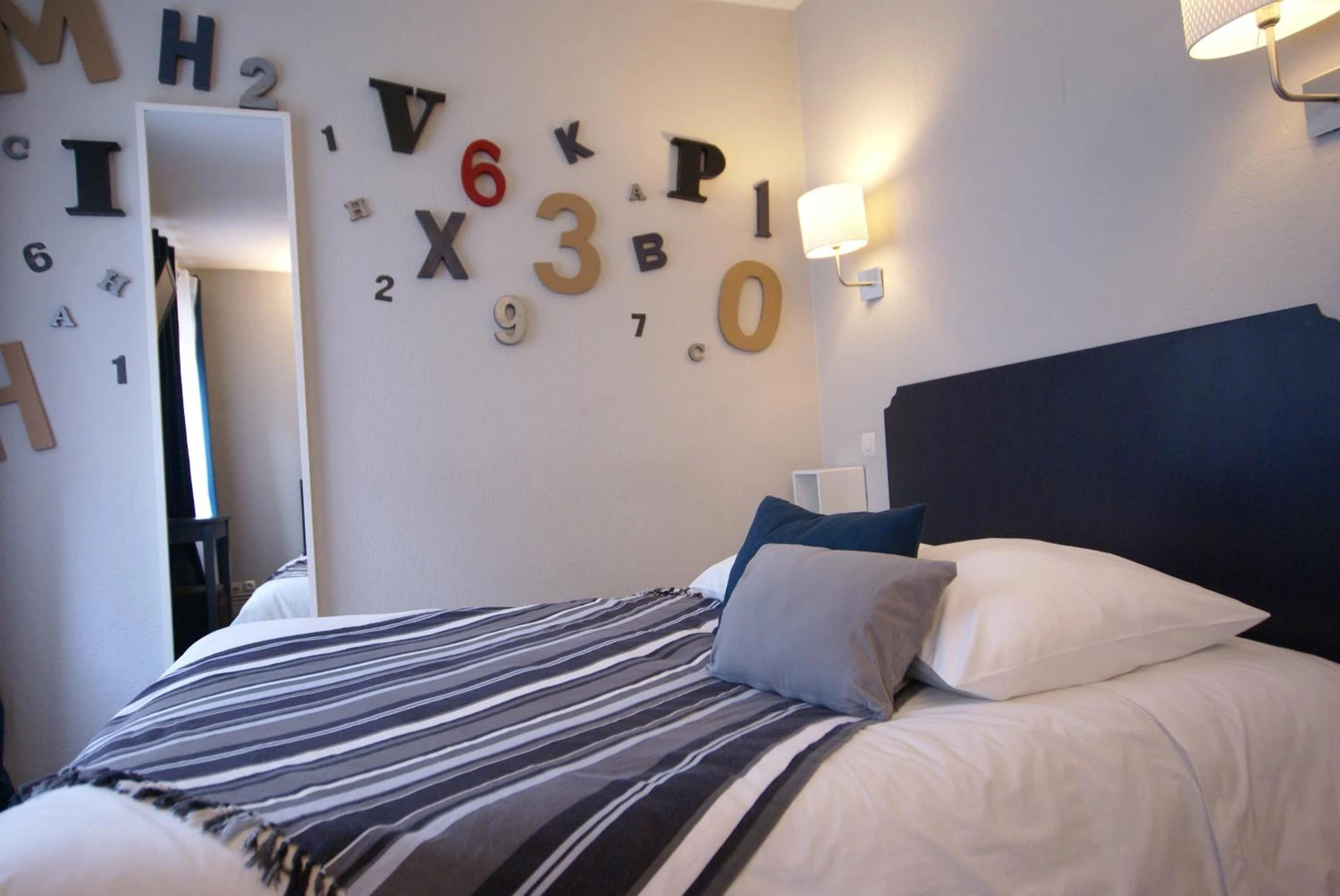 Chambre disponible pour un séminaire d'entreprise à Hotel de la Placette Barcelonnette - Barcelonnette