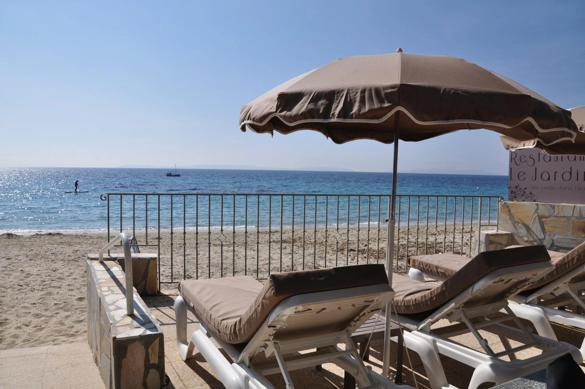 Salle de séminaire à Hotel de la Plage - Organiser un événement professionnel à Le Lavandou
