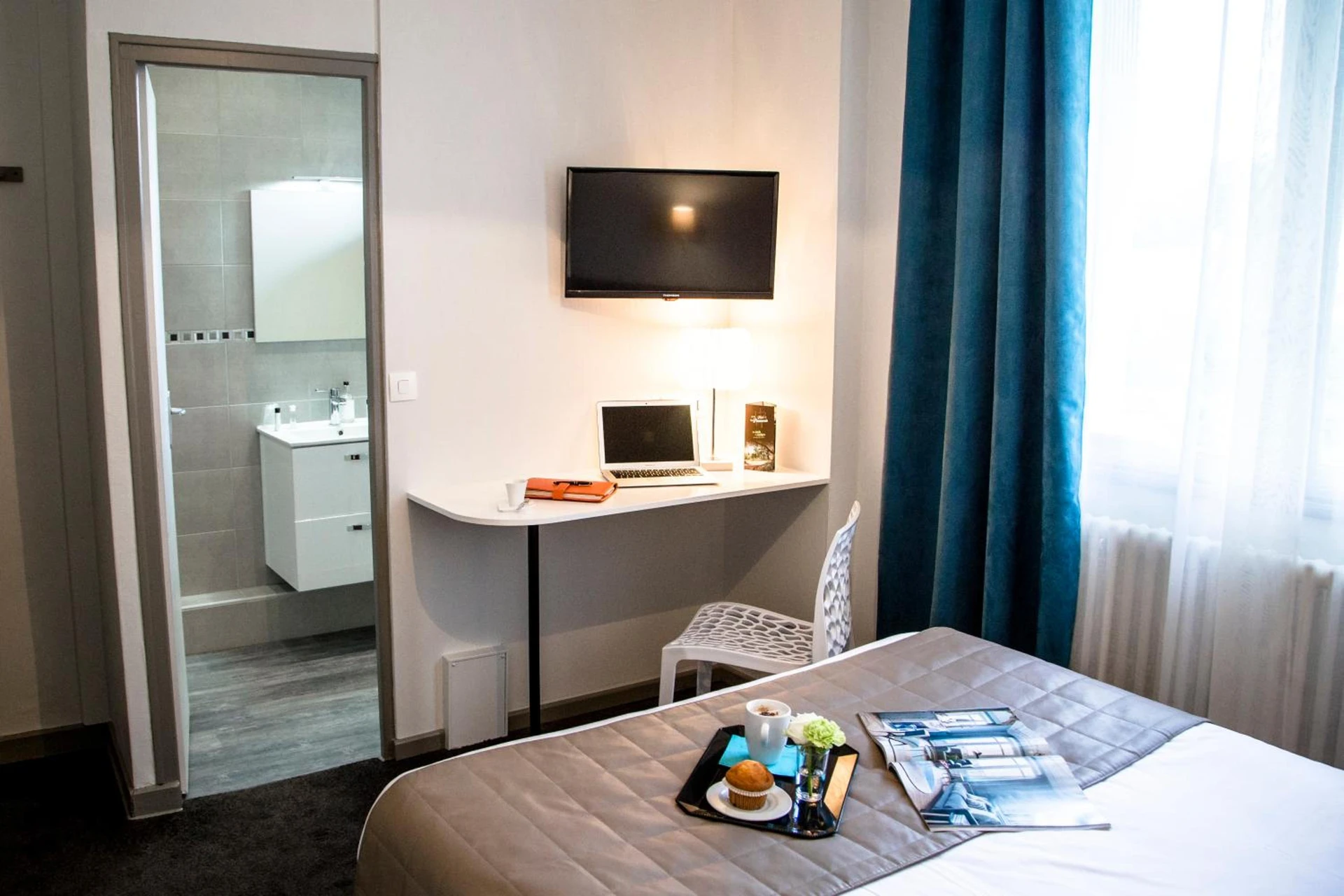 Magnifique chambre pour un séminaire d'entreprise à Hotel De La Pommeraie - Le Mans