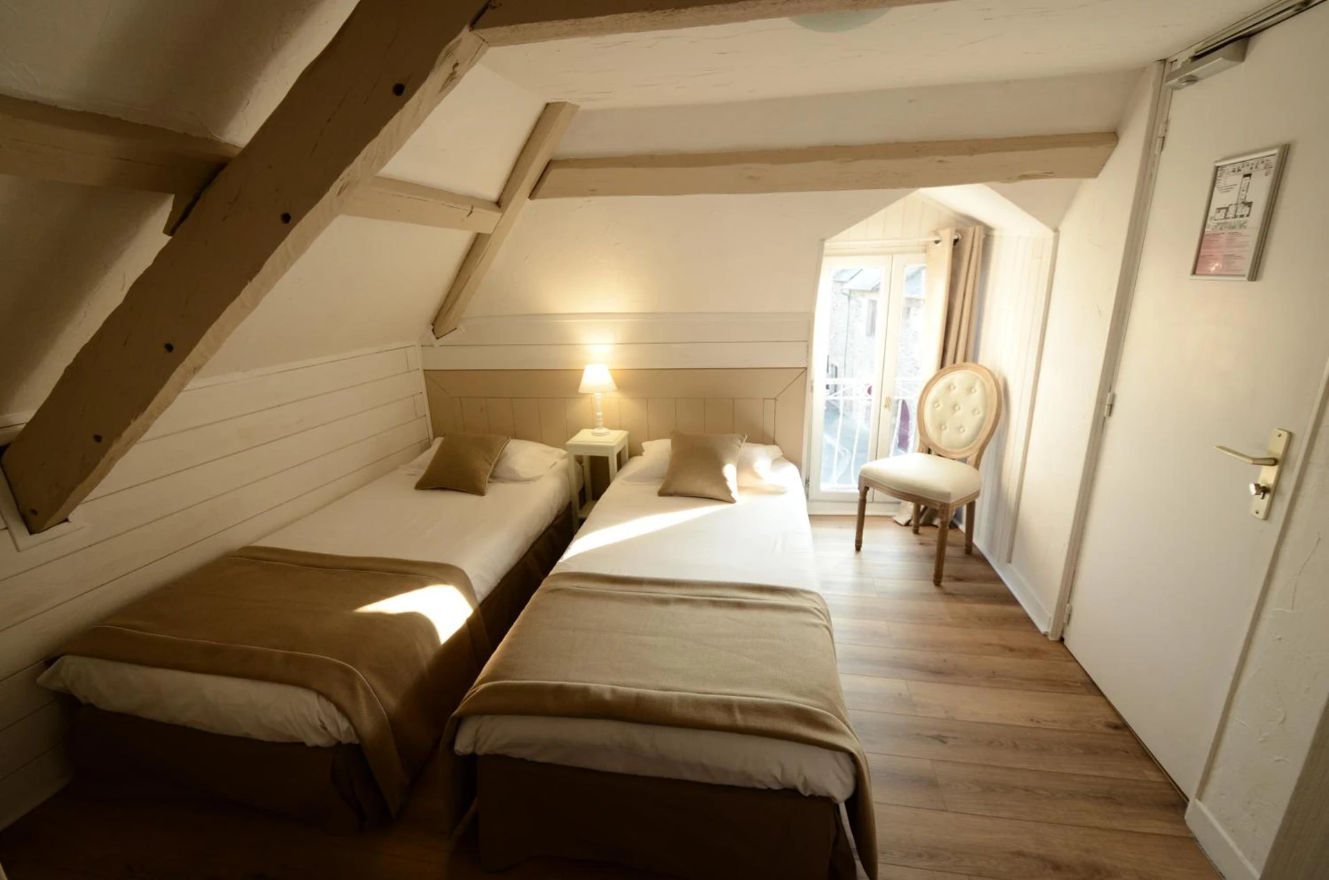 Chambre disponible pour un séminaire d'entreprise à Demeures & Châteaux - Hôtel De La Porte Saint-Malo - Dinan