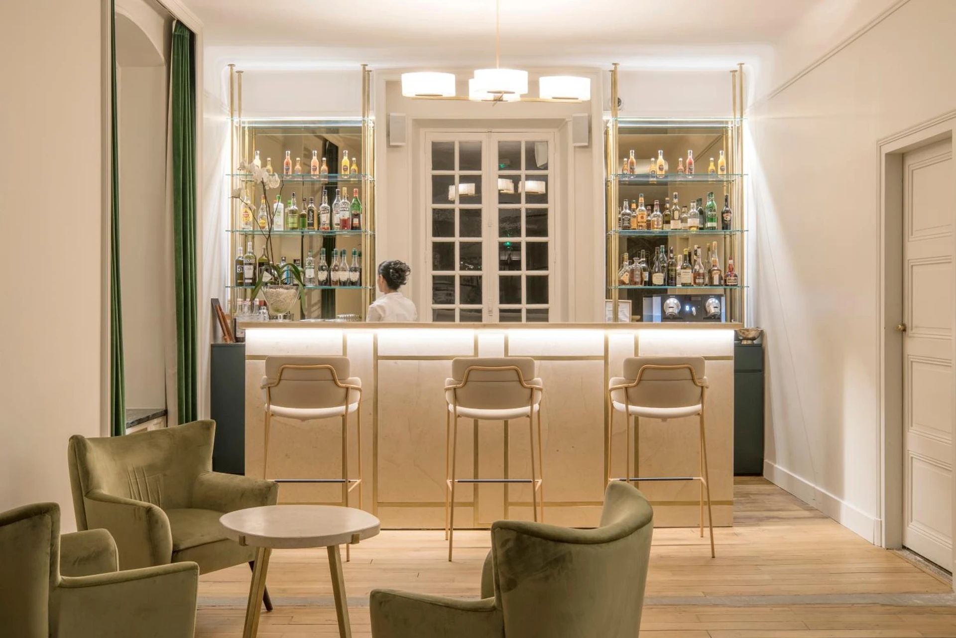Organiser un séminaire d'entreprise : Hôtel Restaurant De La Poste & Du Lion D'or à vezelay