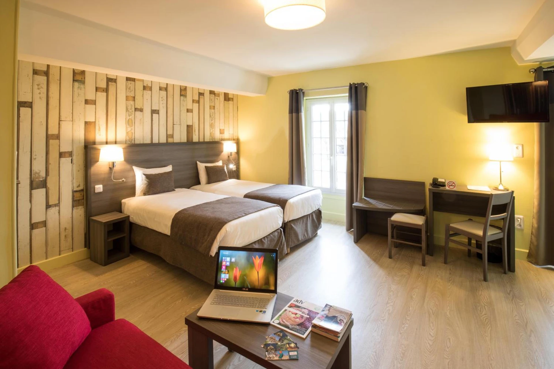 Organiser un séminaire d'entreprise : Logis Hôtel Restaurant de la Poste à le-mele-sur-sarthe