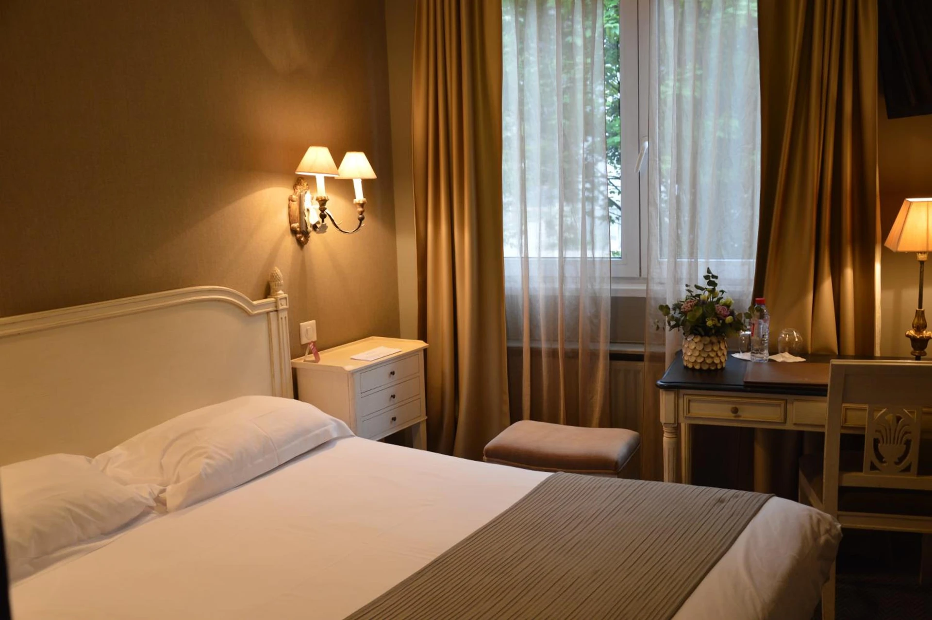 Chambre disponible pour un séminaire d'entreprise à Hotel De La Treille - Lille
