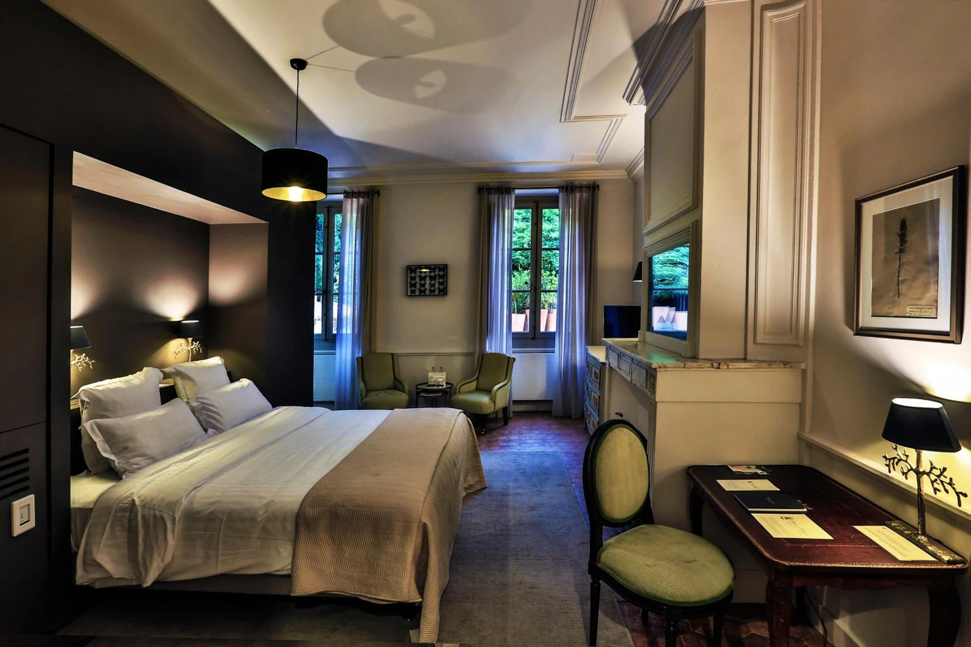 Magnifique chambre pour un séminaire d'entreprise à Hôtel de la Villeon - Tournon-sur-Rhône