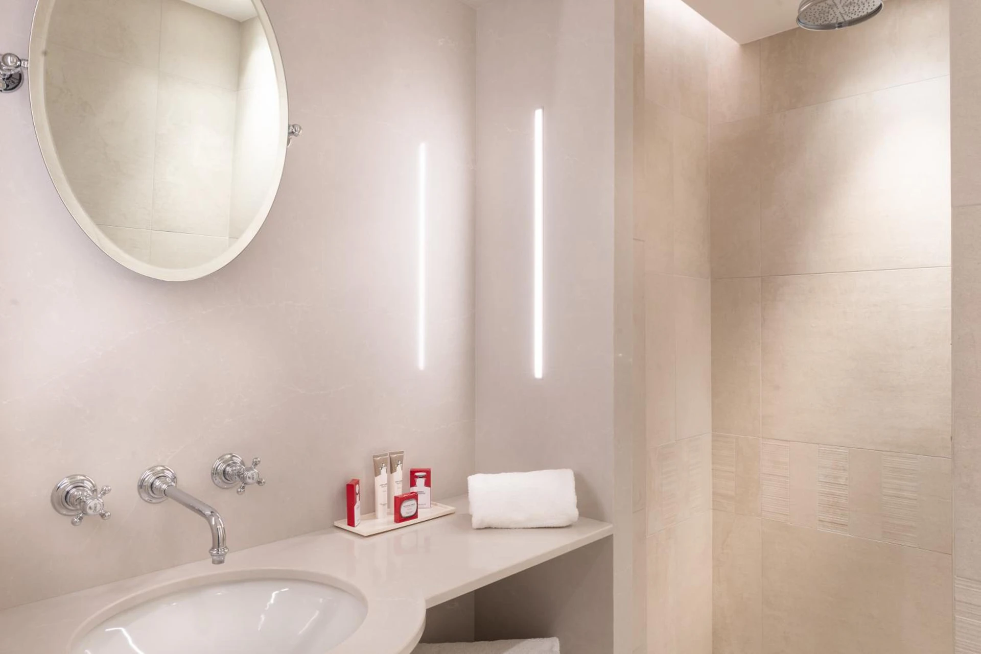 Chambre à Hotel de Montesquieu - Organiser un séminaire d'entreprise à Paris