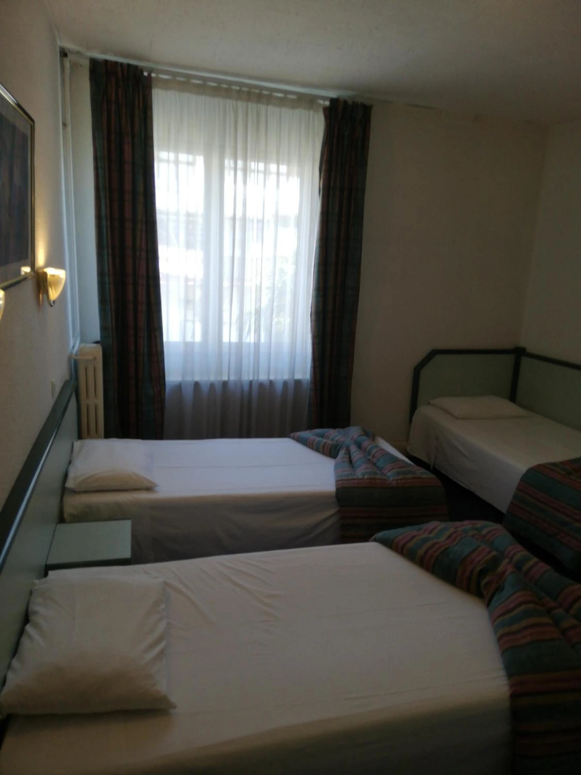 Lieu convivial pour un séminaire d'entreprise à Hôtel de Nevers - Lourdes - En savoir plus 