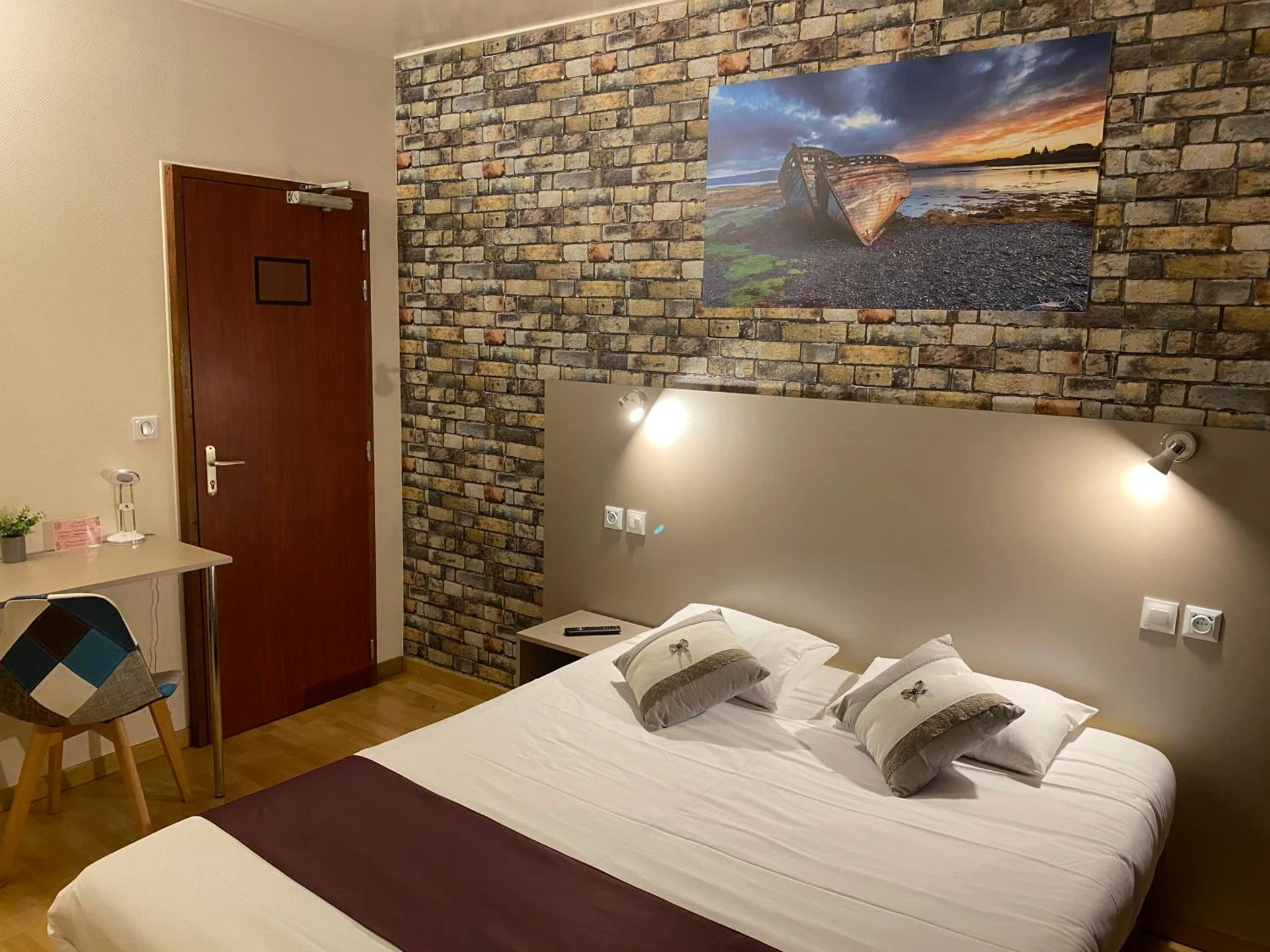 Chambre disponible pour un séminaire d'entreprise à Hotel de Normandie - Gournay-en-Bray