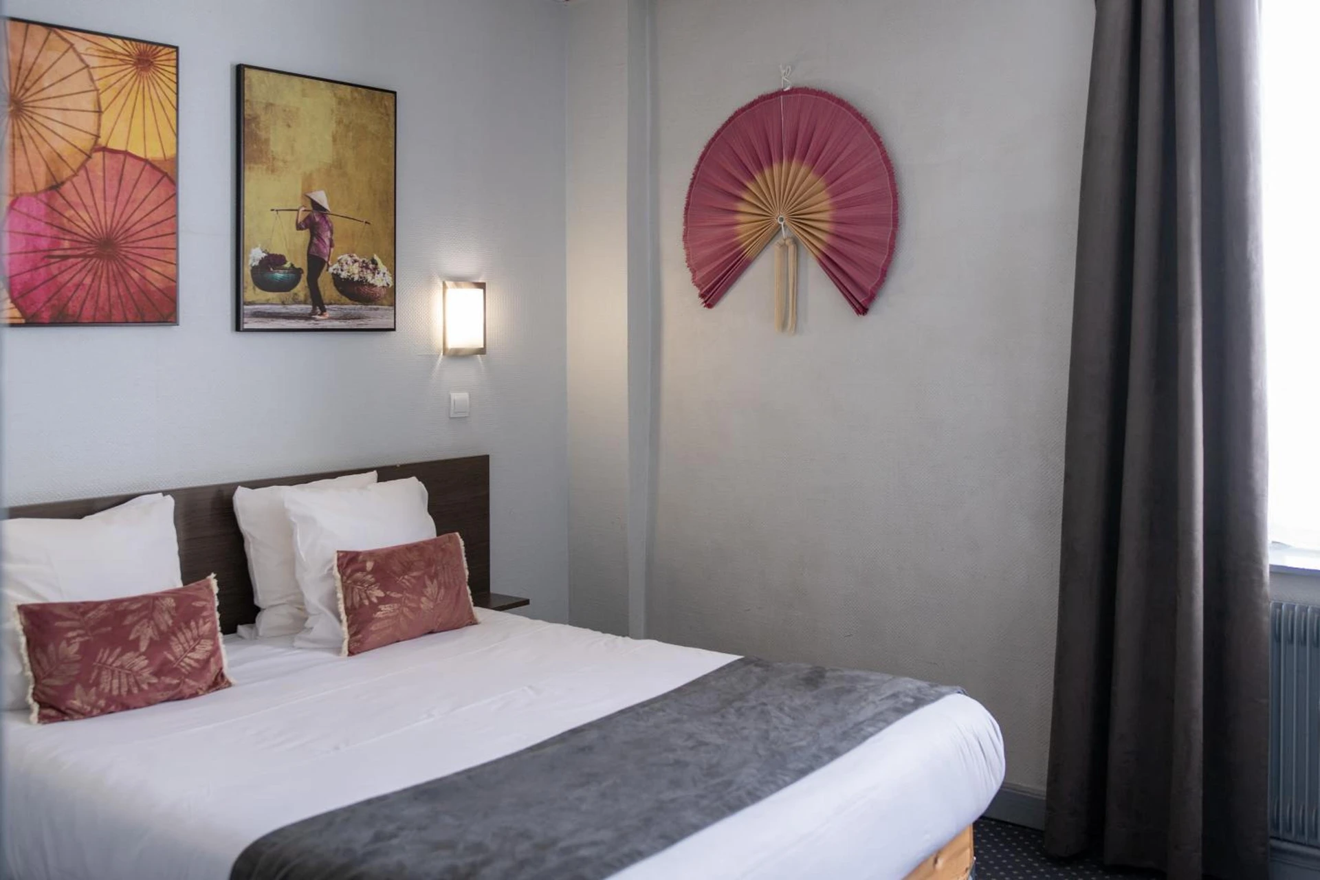 Chambre disponible pour un séminaire d'entreprise à Hotel de Normandie - Lyon