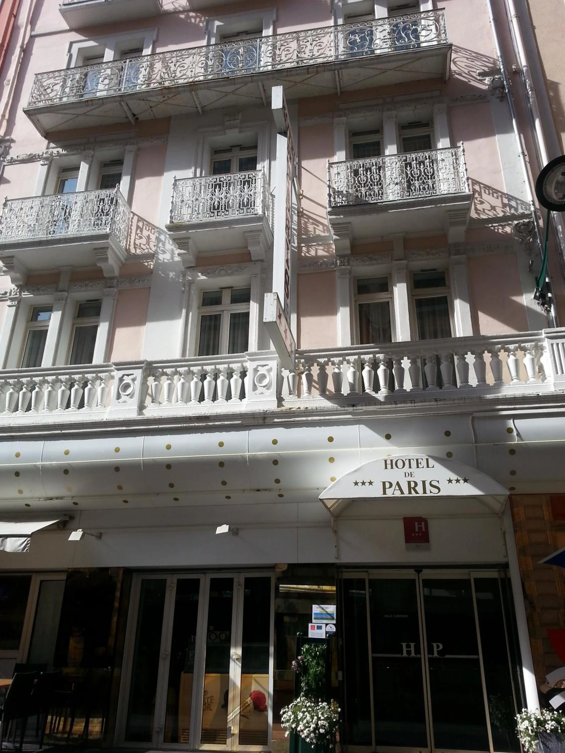 Ambiance de travail pour séminaire d'entreprise à Hôtel de Paris - Lourdes