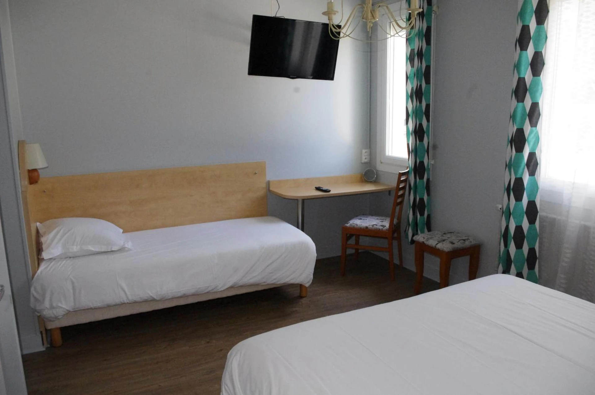 Chambre disponible pour un séminaire d'entreprise à Hôtel De Paris - Barneville-Carteret