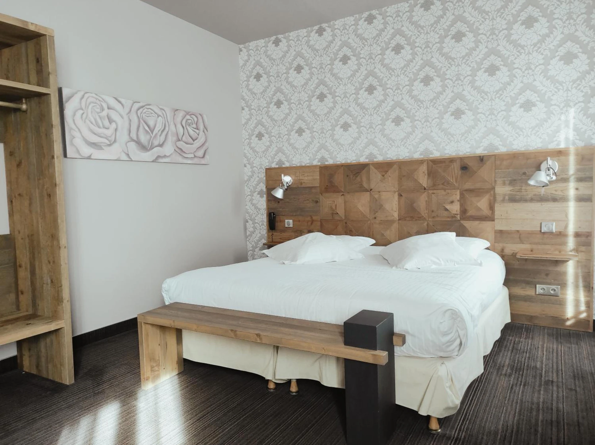 Chambre disponible pour un séminaire d'entreprise à Hôtel de Paris - Besançon