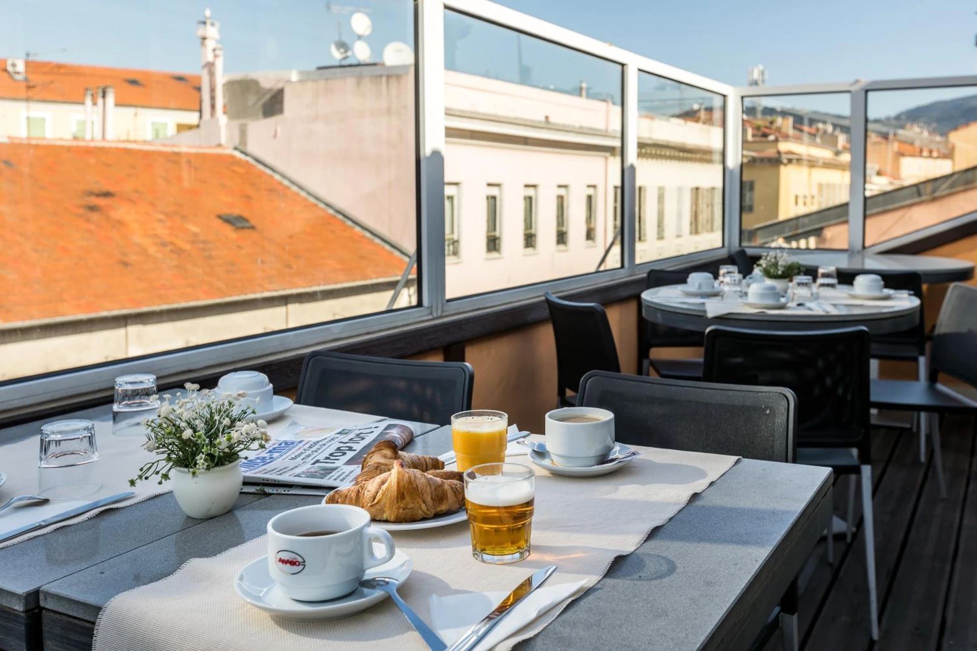 Lieu convivial pour un séminaire d'entreprise à Hotel De Suède - Nice - En savoir plus 