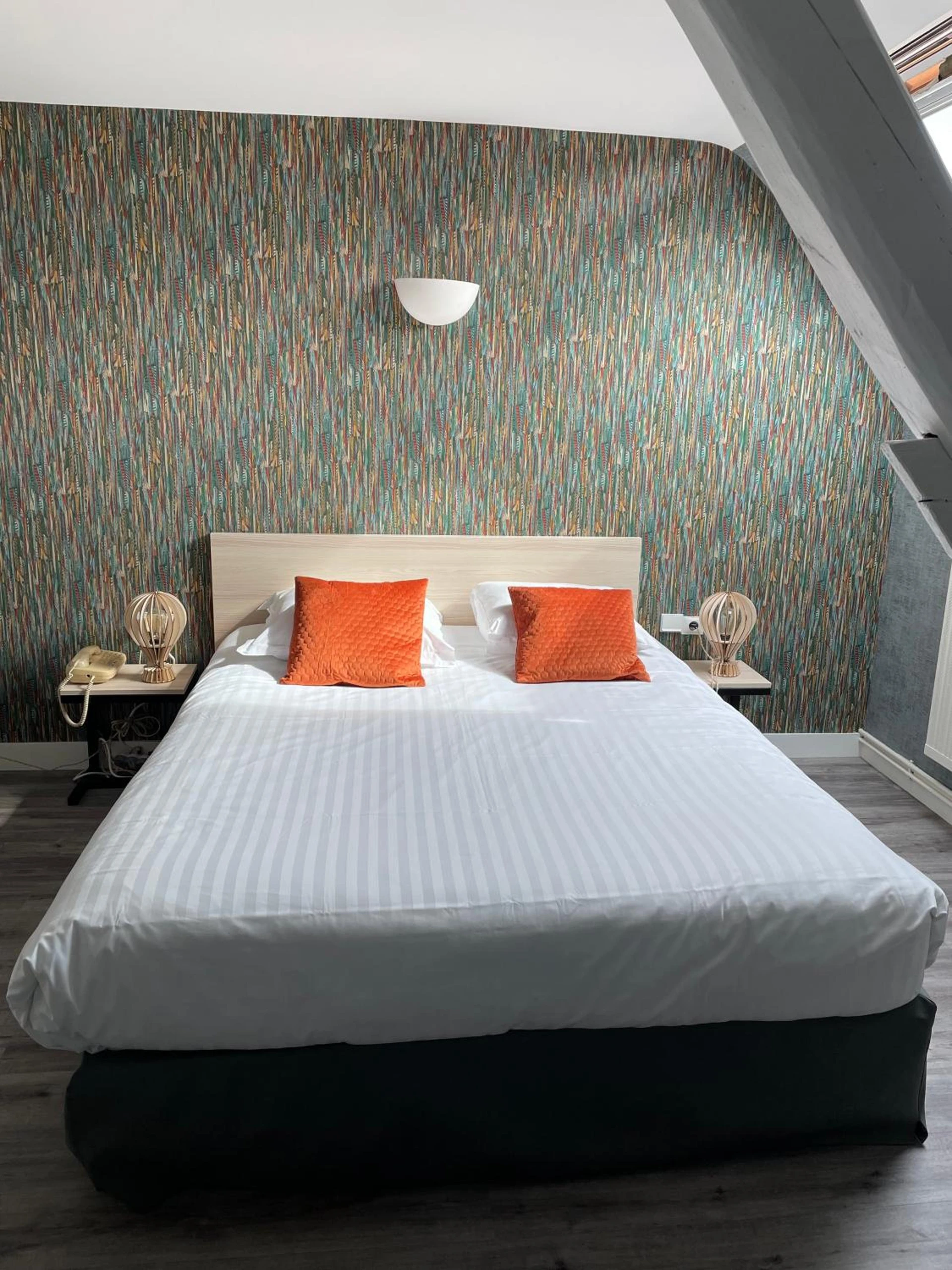 Magnifique chambre pour un séminaire d'entreprise à Hôtel De Troyes - Troyes