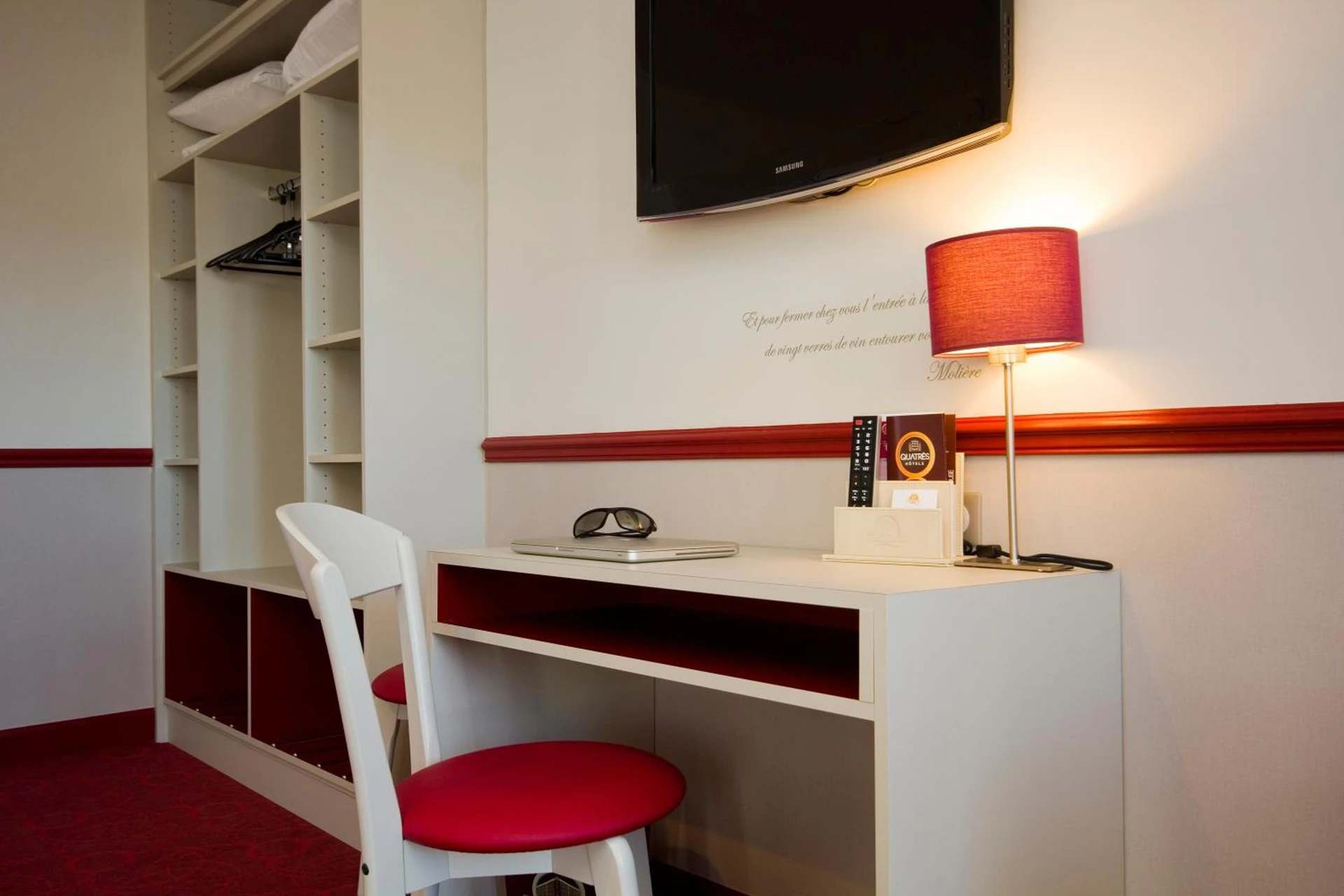Ambiance de travail pour séminaire d'entreprise à Hotel des 4 Soeurs - Bordeaux