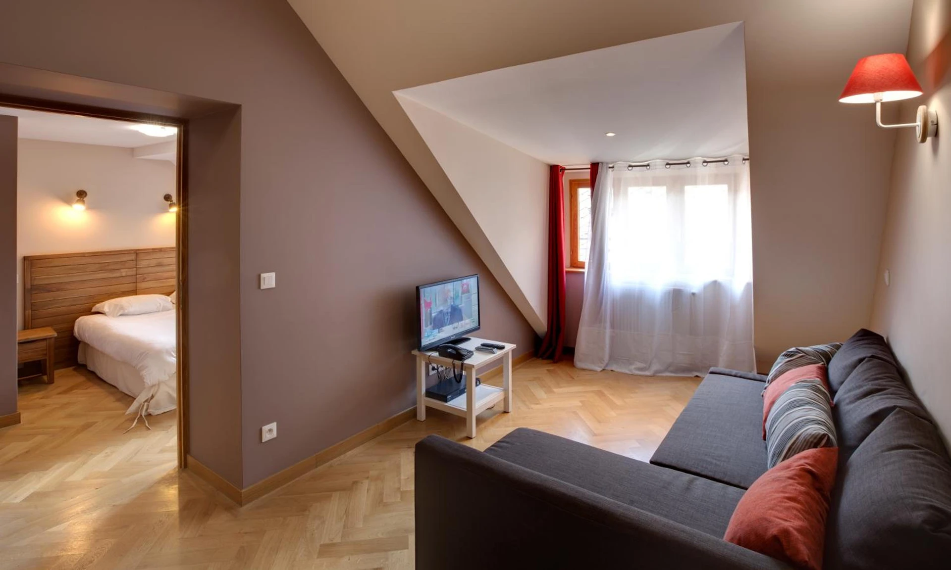 Chambre disponible pour un séminaire d'entreprise à Hotel Des Alpes - Le Bourg-dʼOisans