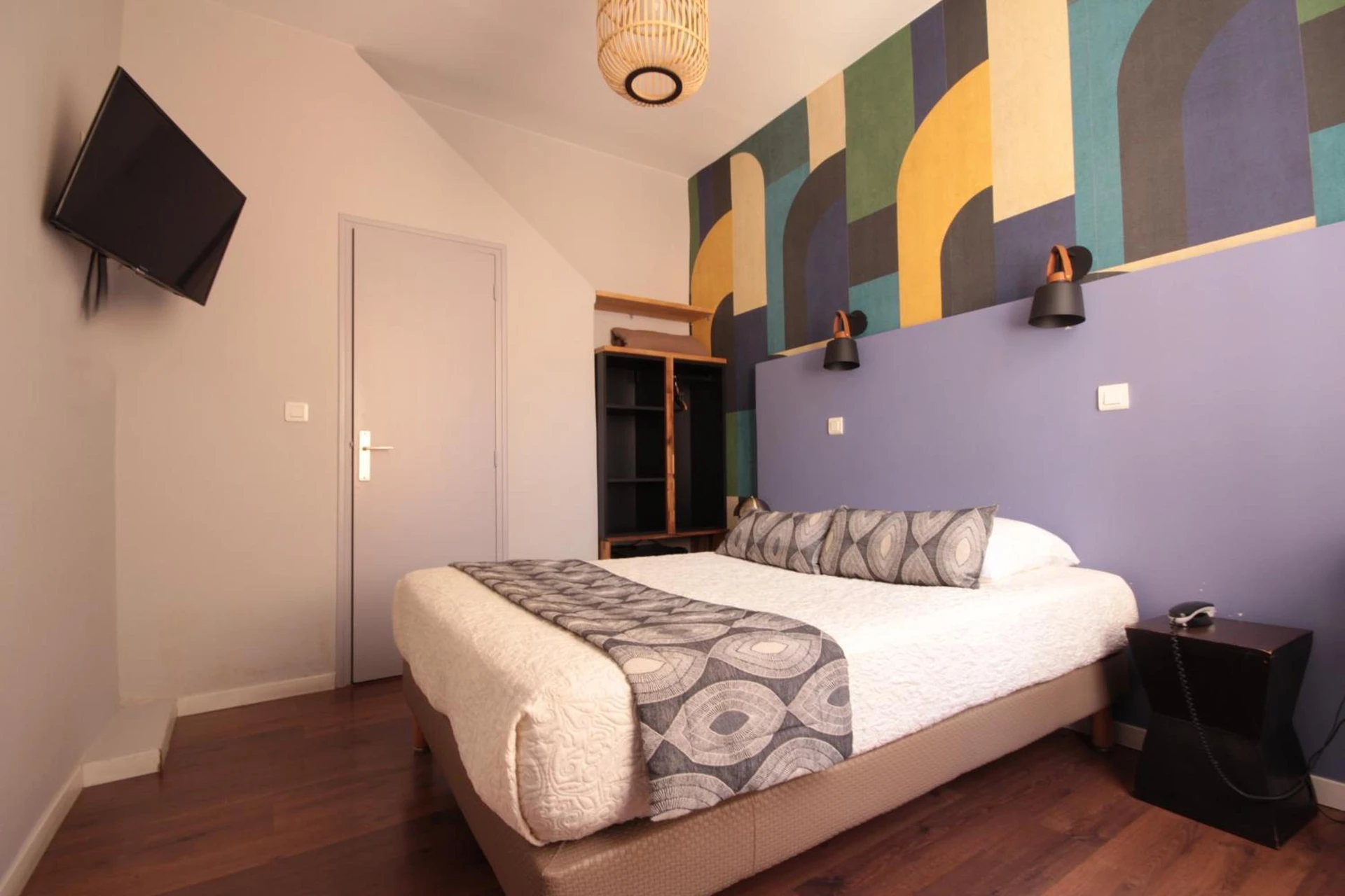 Chambre disponible pour un séminaire d'entreprise à Hôtel Des Arts, Artisanal et Indépendant - Montpellier