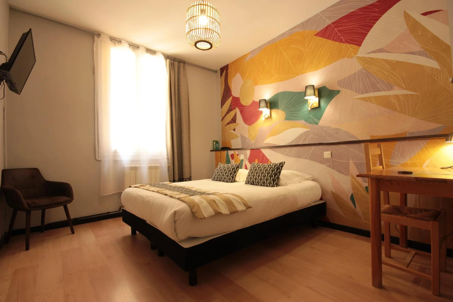 Magnifique chambre pour un séminaire d'entreprise à Hôtel Des Arts, Artisanal et Indépendant - Montpellier