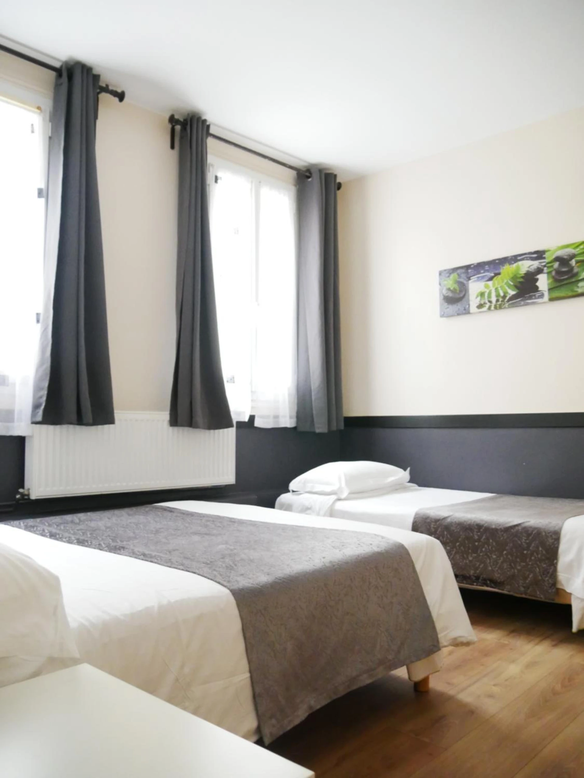 Organiser un séminaire d'entreprise : Hotel des Bains à 10 min de Paris à maisons-alfort