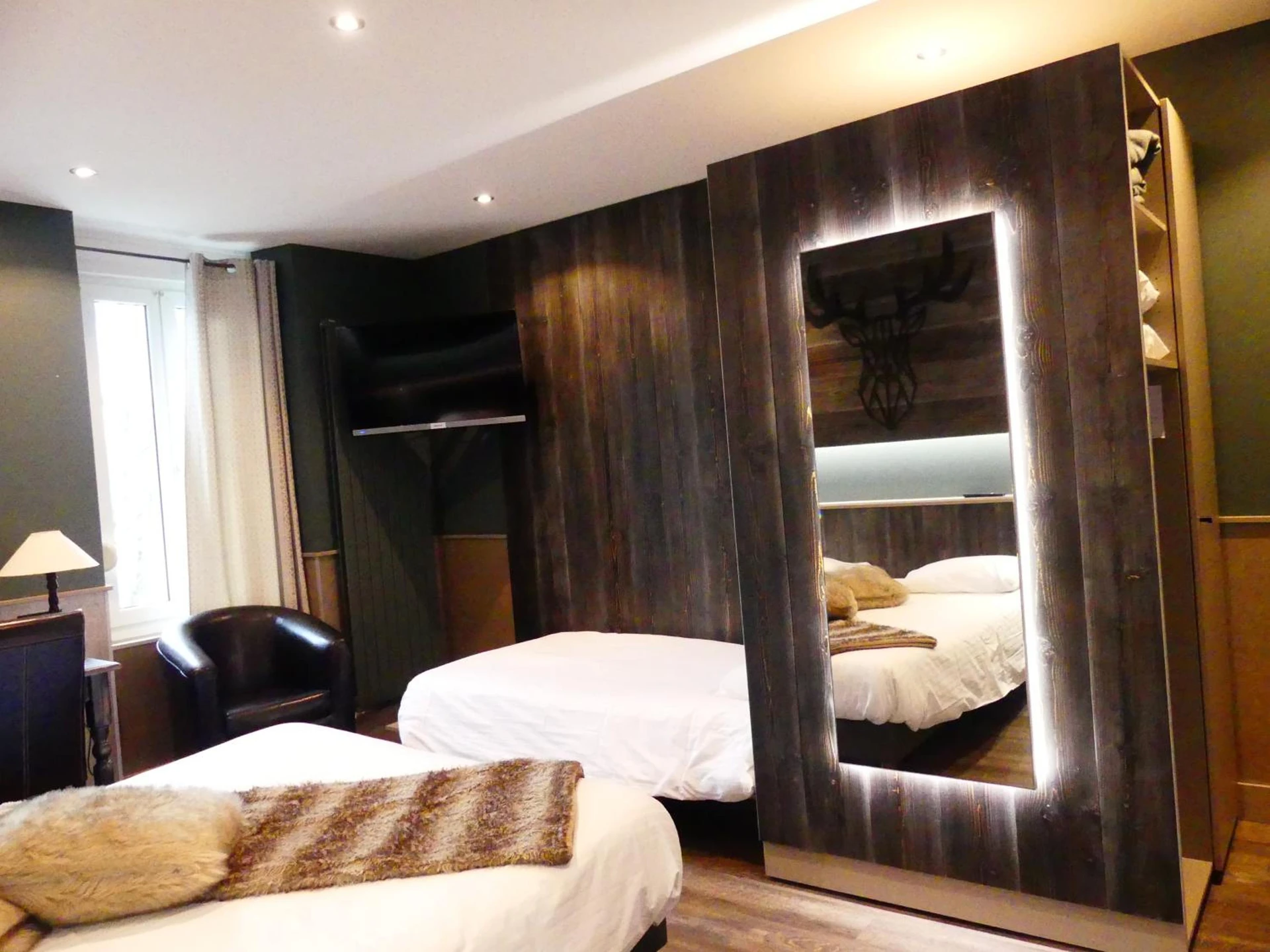 Organiser un séminaire d'entreprise : Logis Hotel Des Bains à gerardmer