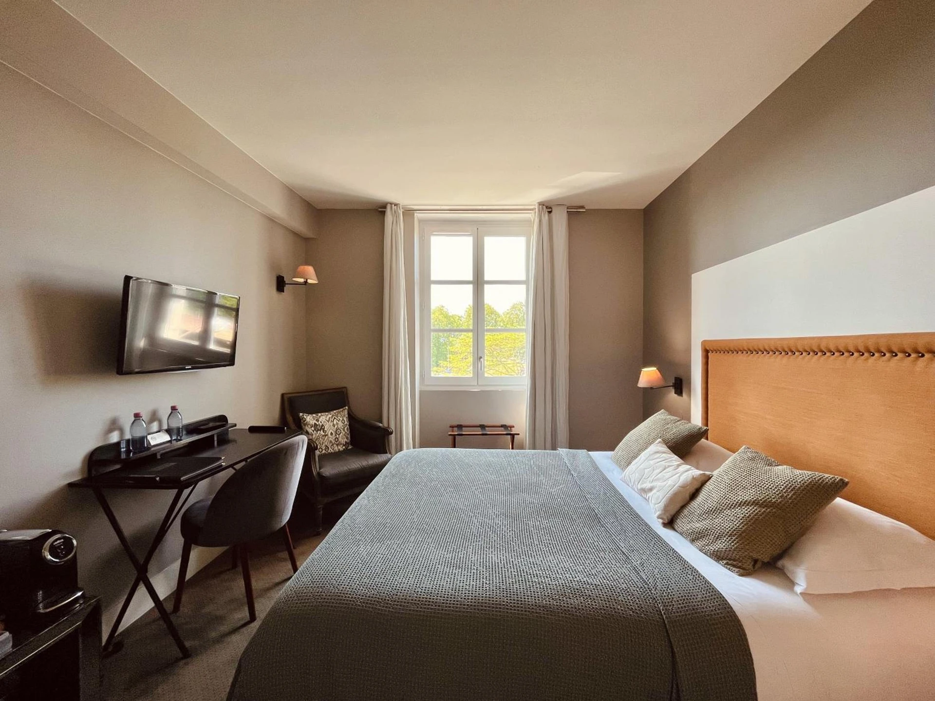 Chambre disponible pour un séminaire d'entreprise à Hôtel des Basses Pyrénées - Bayonne - Bayonne