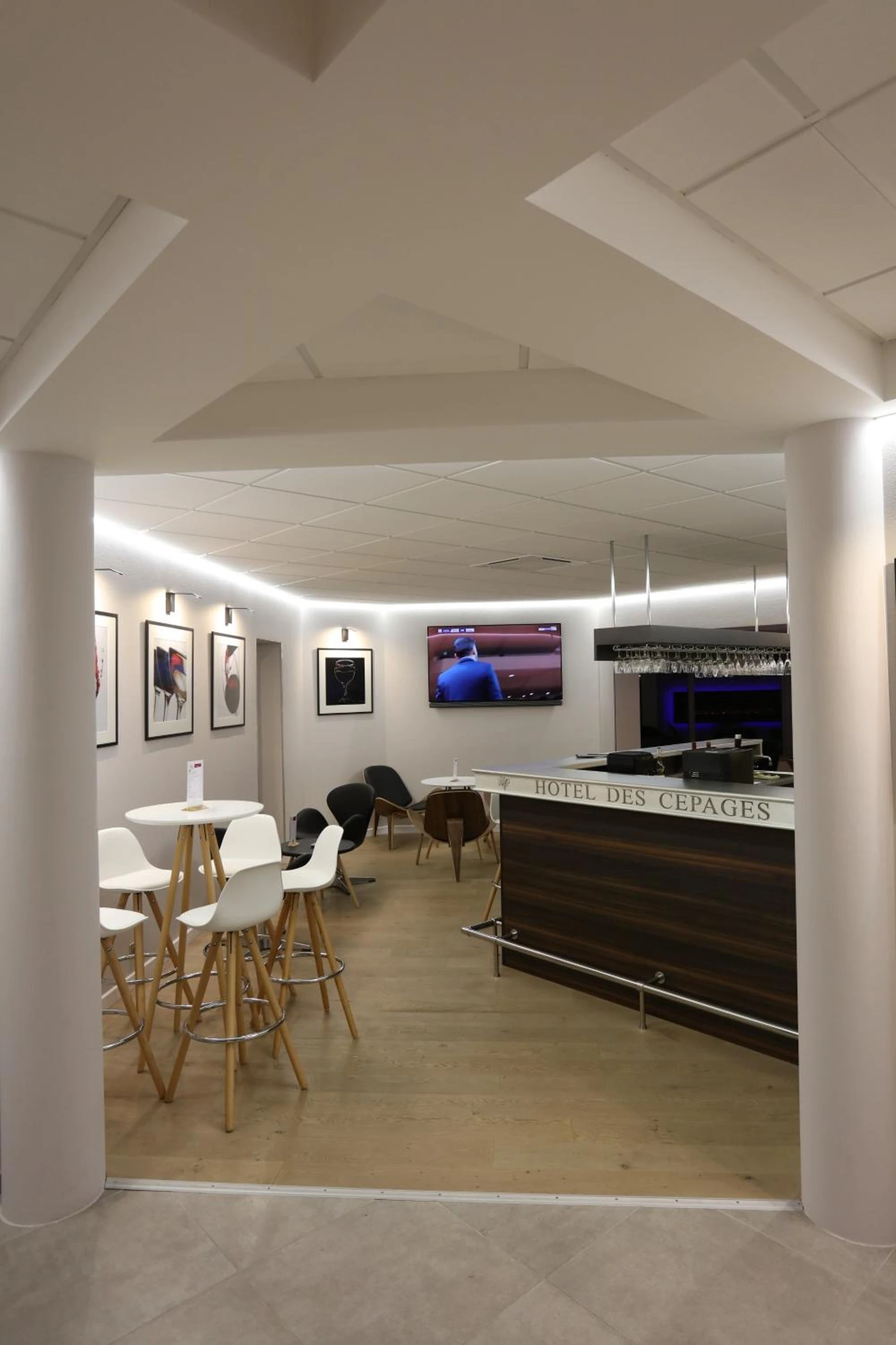 Organiser un séminaire d'entreprise : Logis Hotel des Cépages à arbois