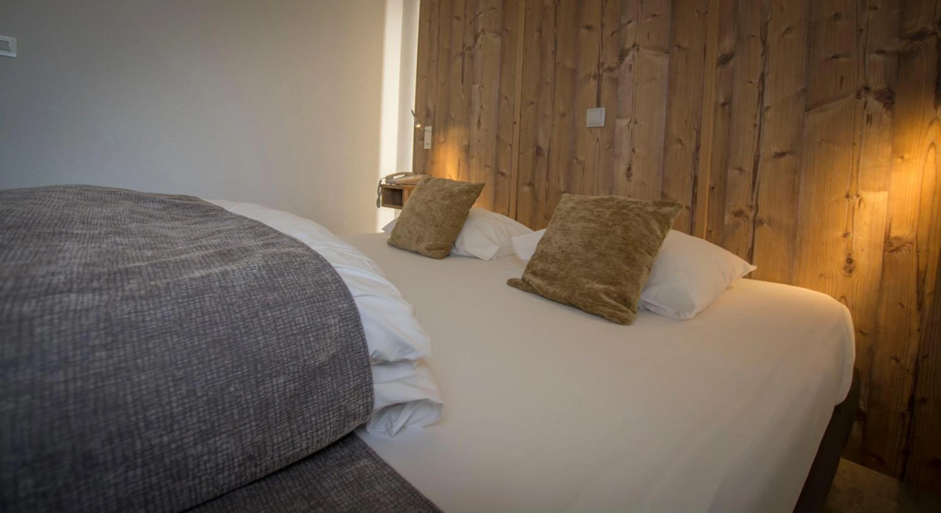 Chambre disponible pour un séminaire d'entreprise à Logis Hotel des Cépages - Arbois