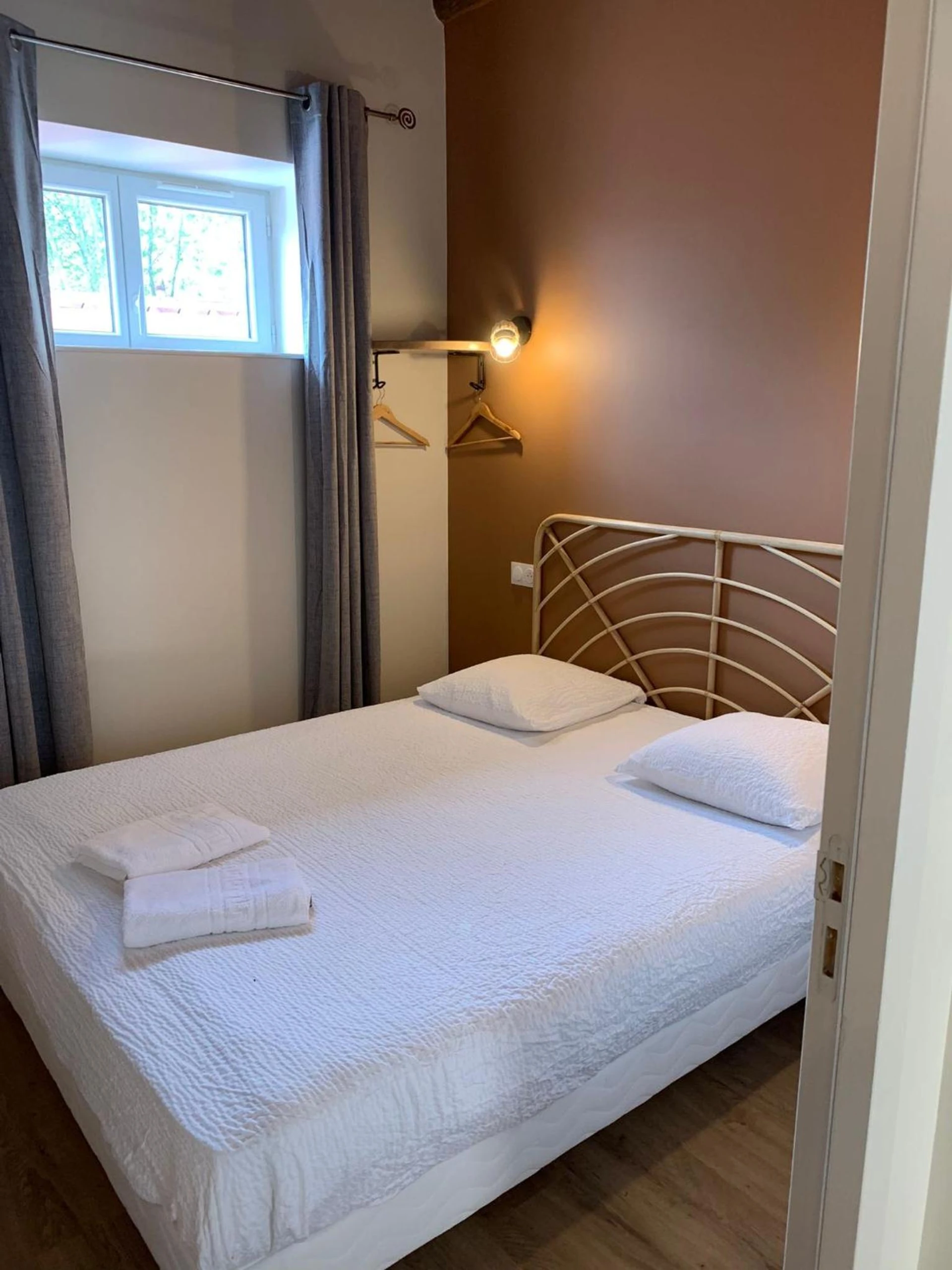 Chambre disponible pour un séminaire d'entreprise à Hôtel Des Docks - Digoin