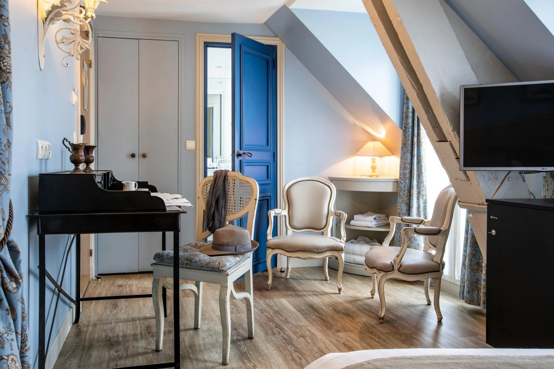 Chambre disponible pour un séminaire d'entreprise à Hôtel des Ducs D'Anjou - Paris