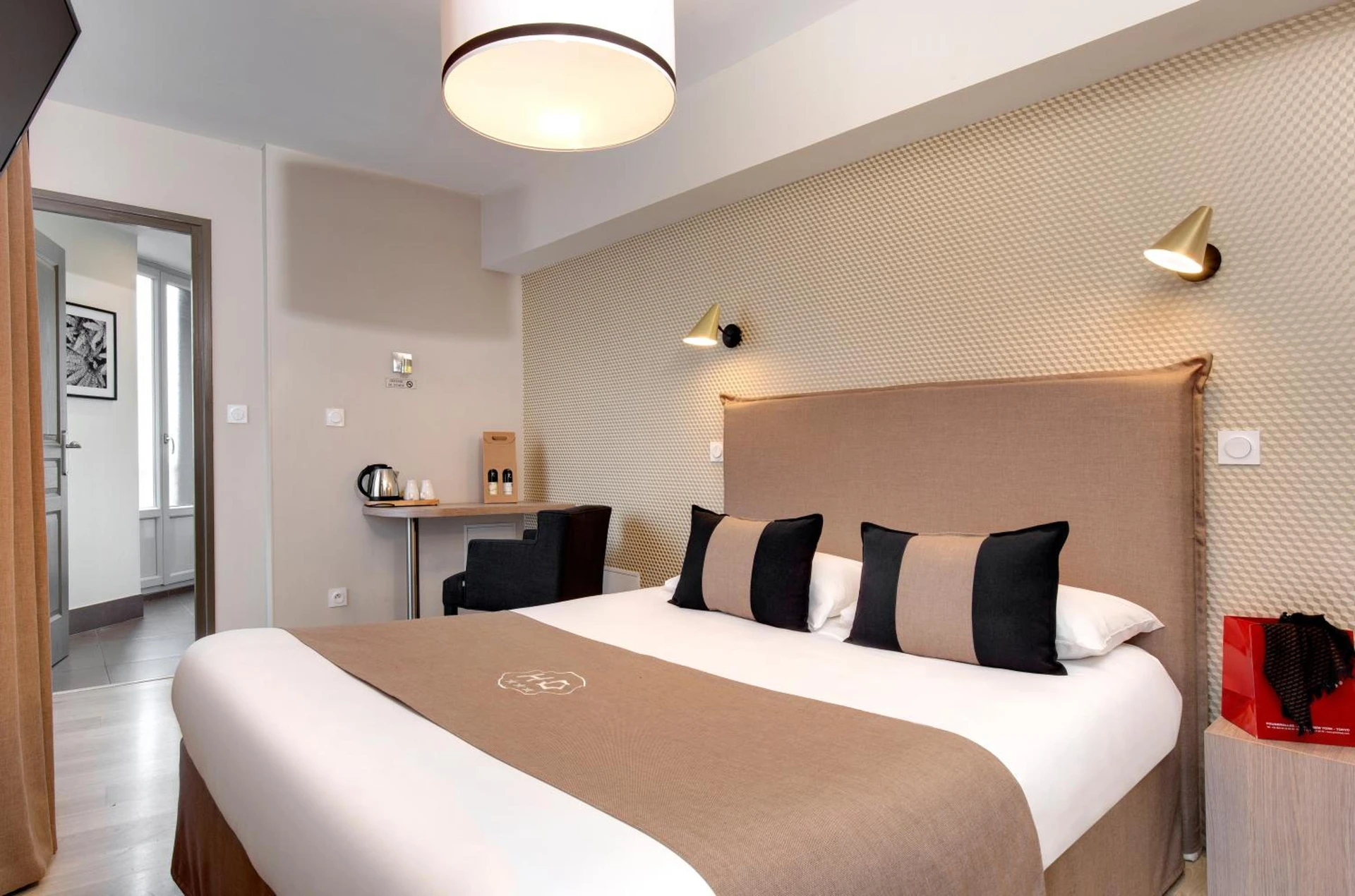 Magnifique chambre pour un séminaire d'entreprise à Hôtel des Ducs - Dijon